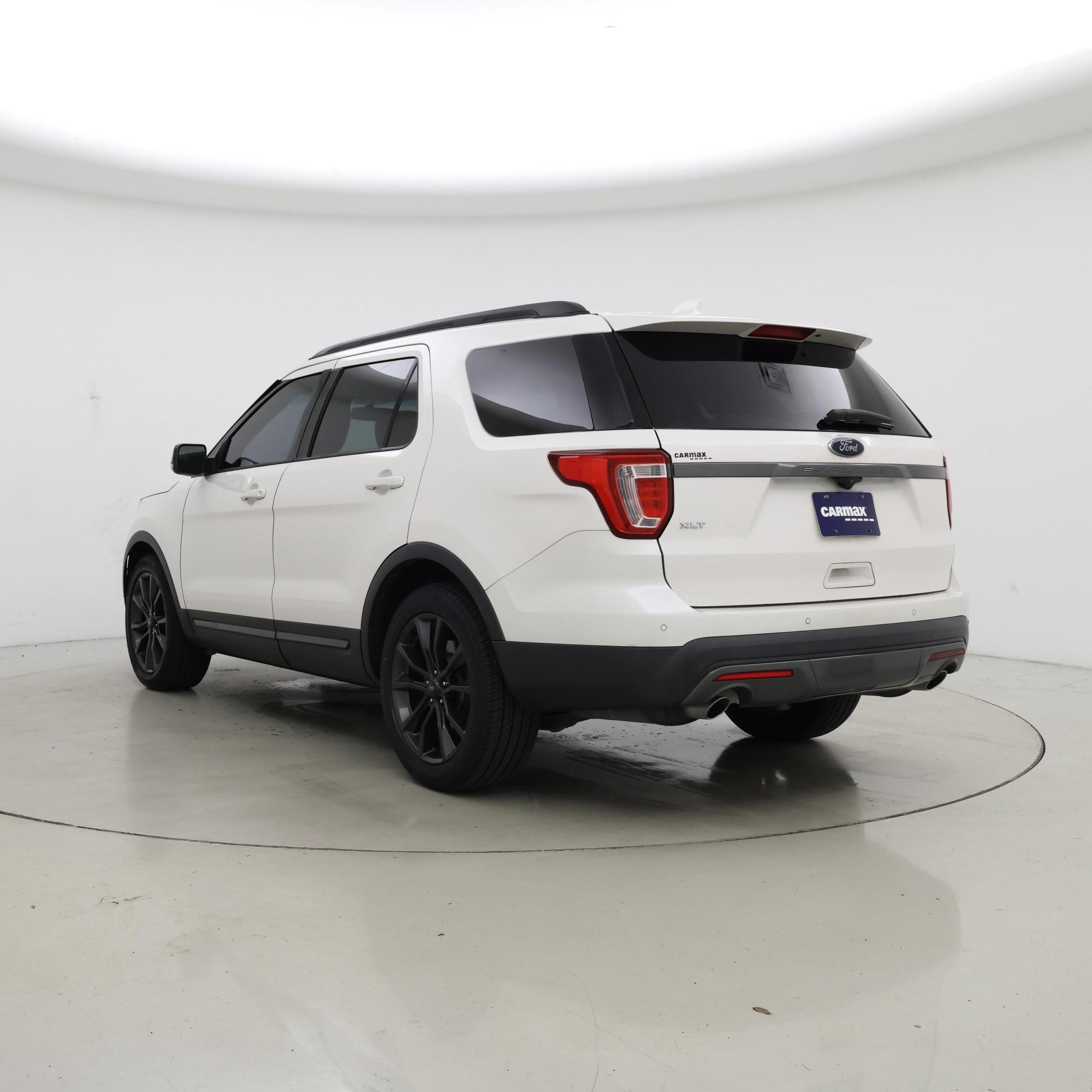 Thumbnail: 2017 Ford Explorer - 2