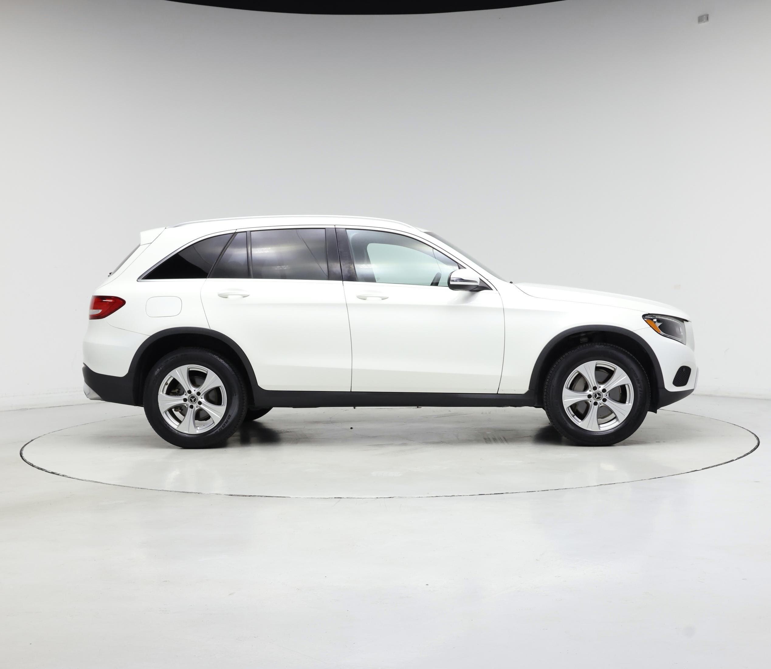 Thumbnail: 2018 Mercedes-Benz GLC - 7
