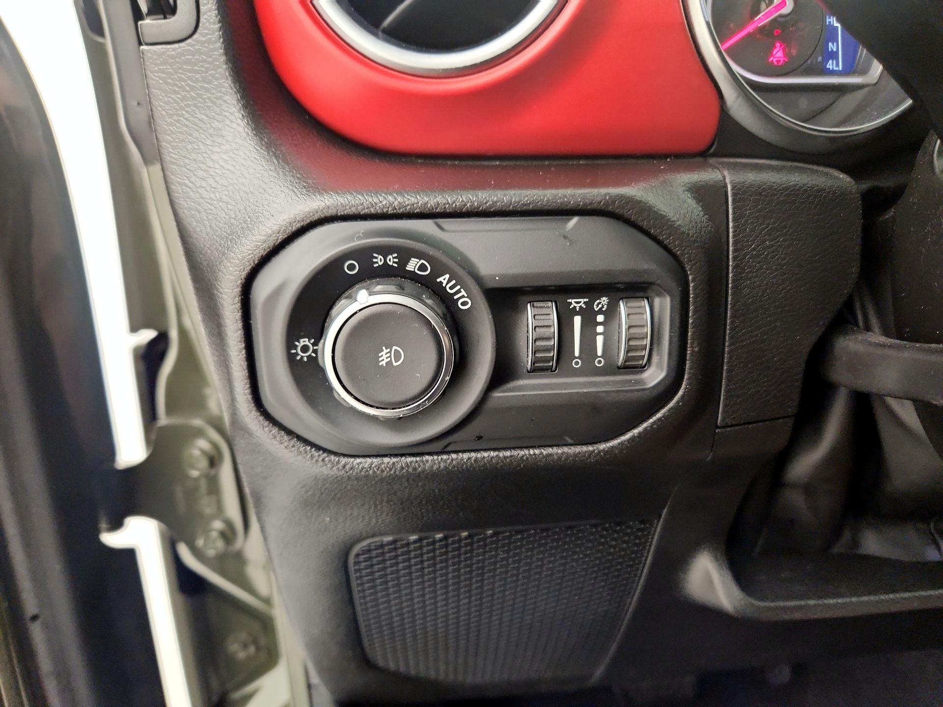 Thumbnail: 2022 Jeep Wrangler - 13