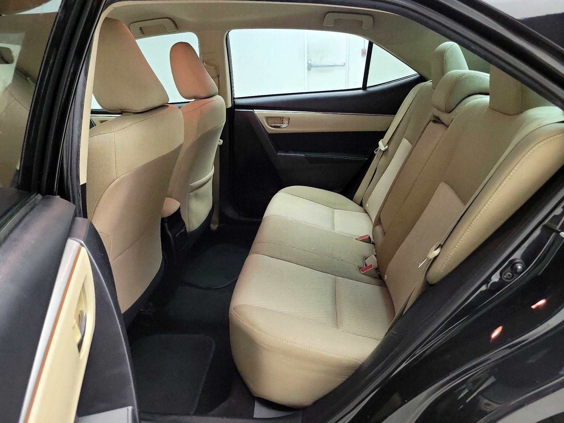 Thumbnail: 2015 Toyota Corolla - 19