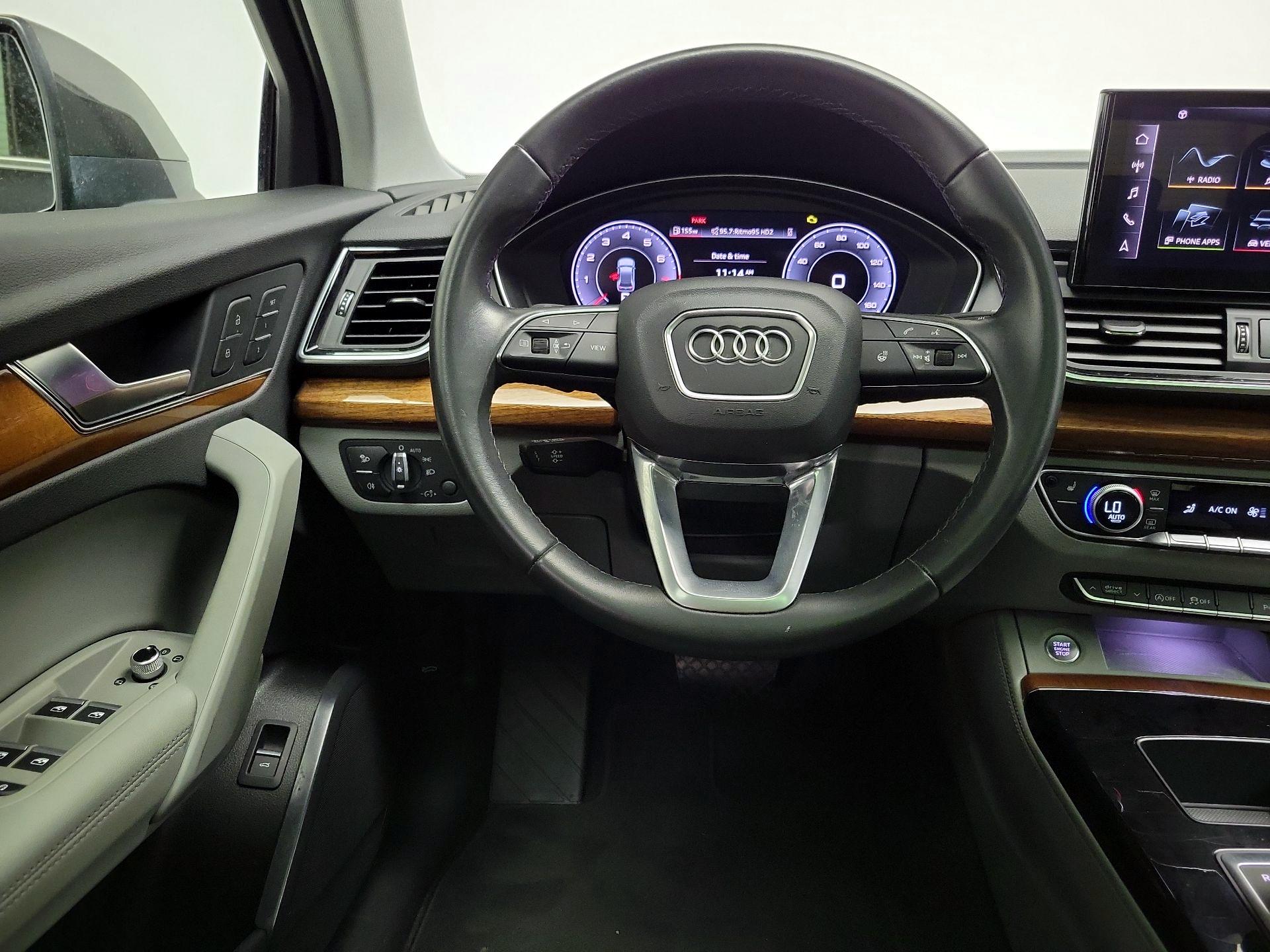 Thumbnail: 2022 Audi Q5 - 10