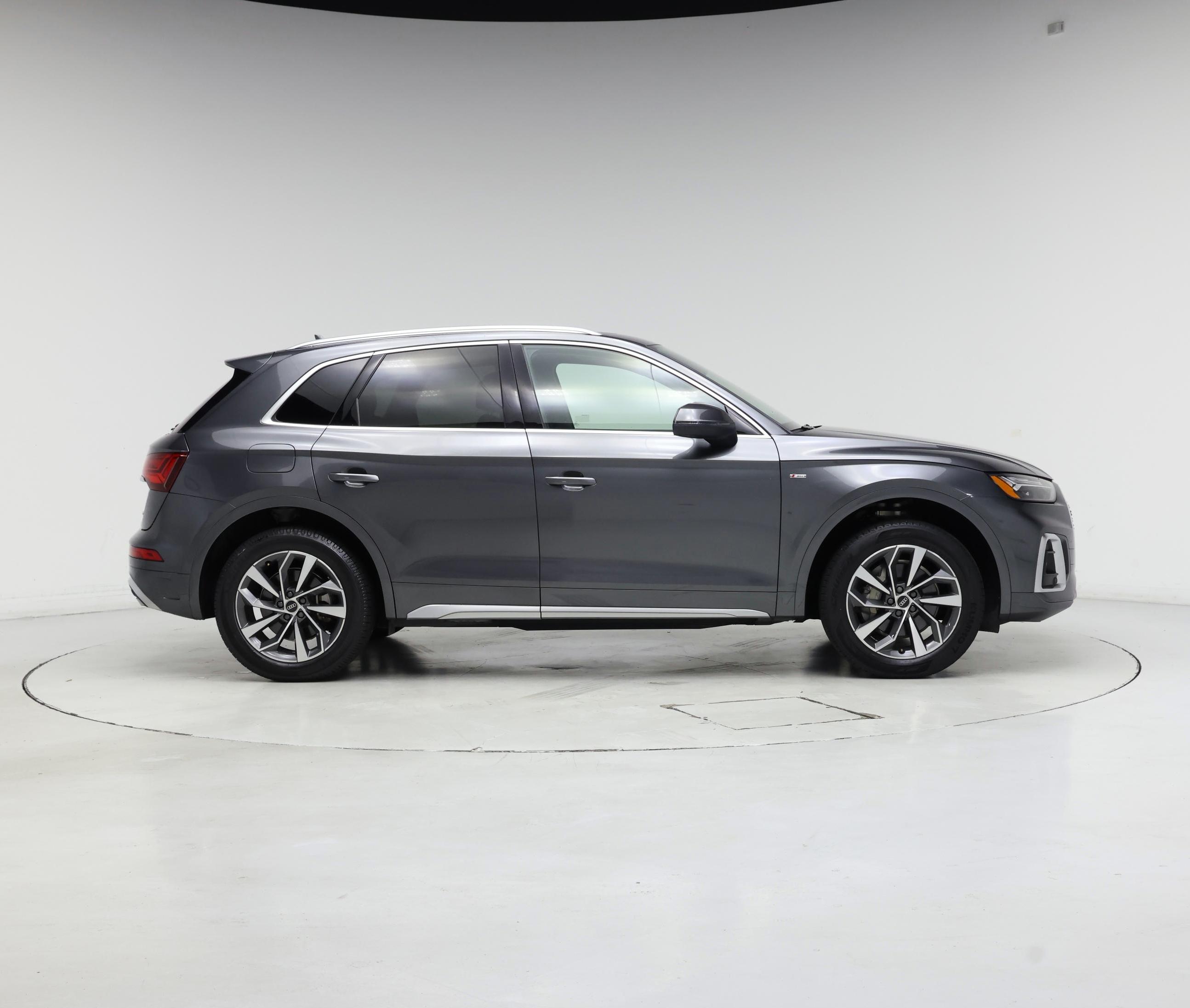 Thumbnail: 2022 Audi Q5 - 7