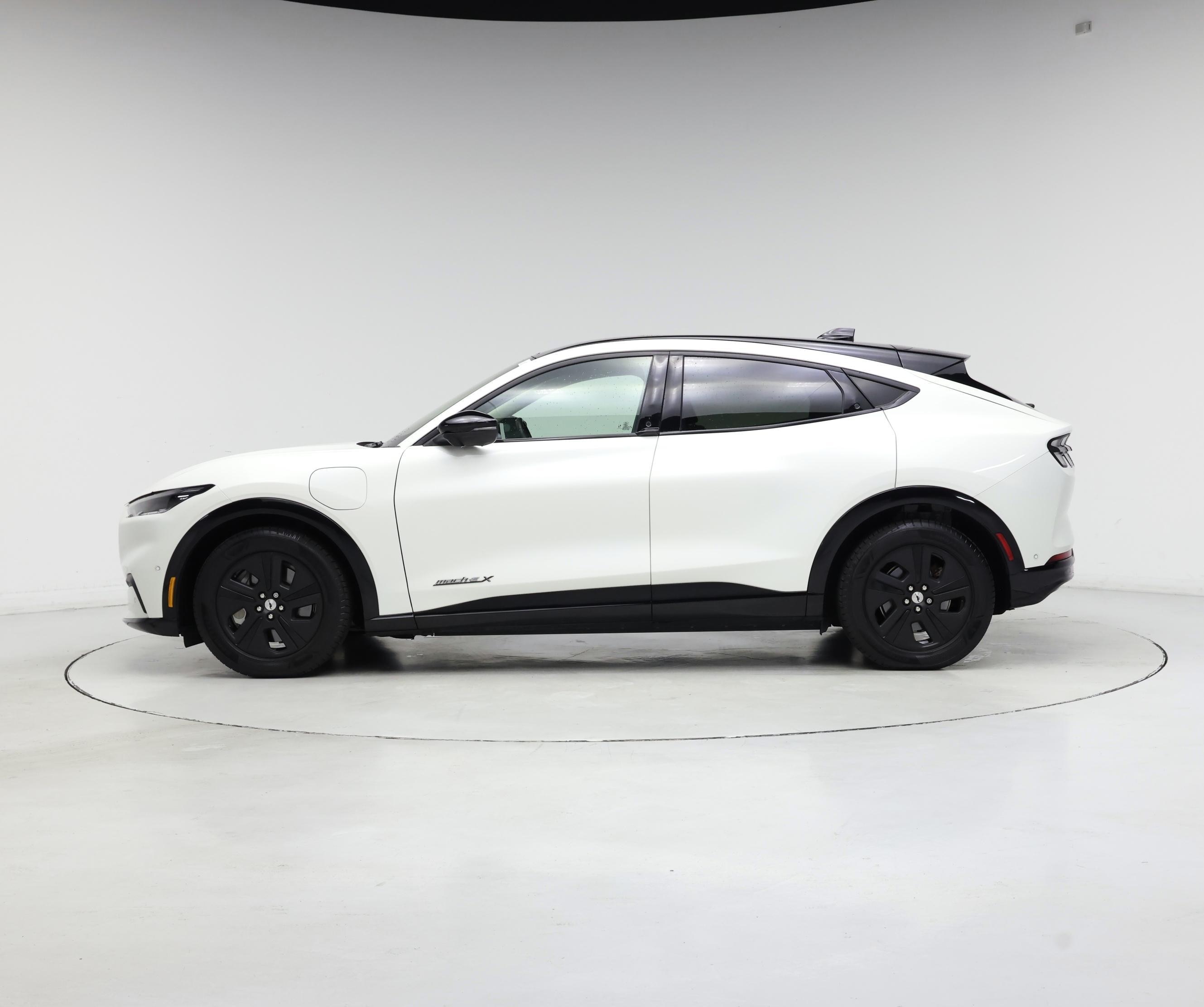 Thumbnail: 2022 Ford Mustang Mach-E - 3