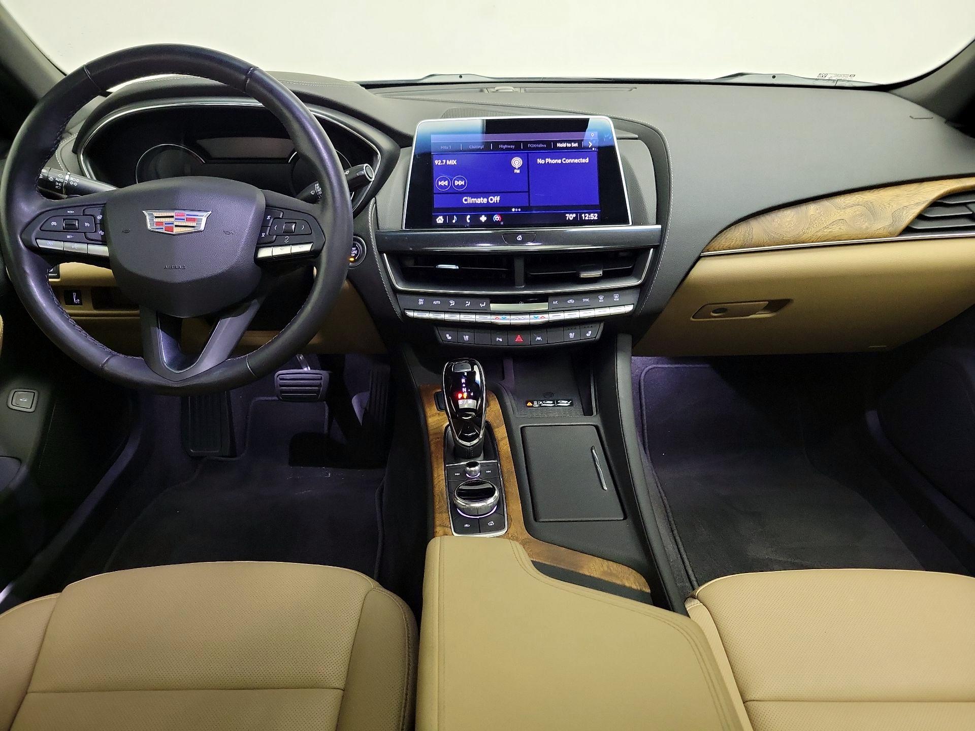 Thumbnail: 2022 Cadillac CT5 - 9