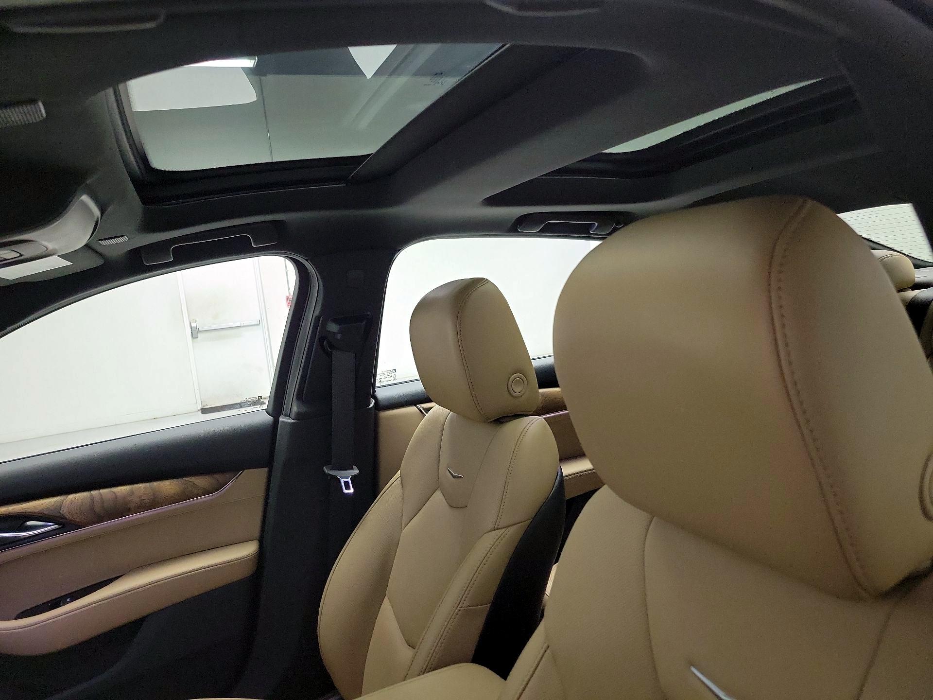 Thumbnail: 2022 Cadillac CT5 - 20