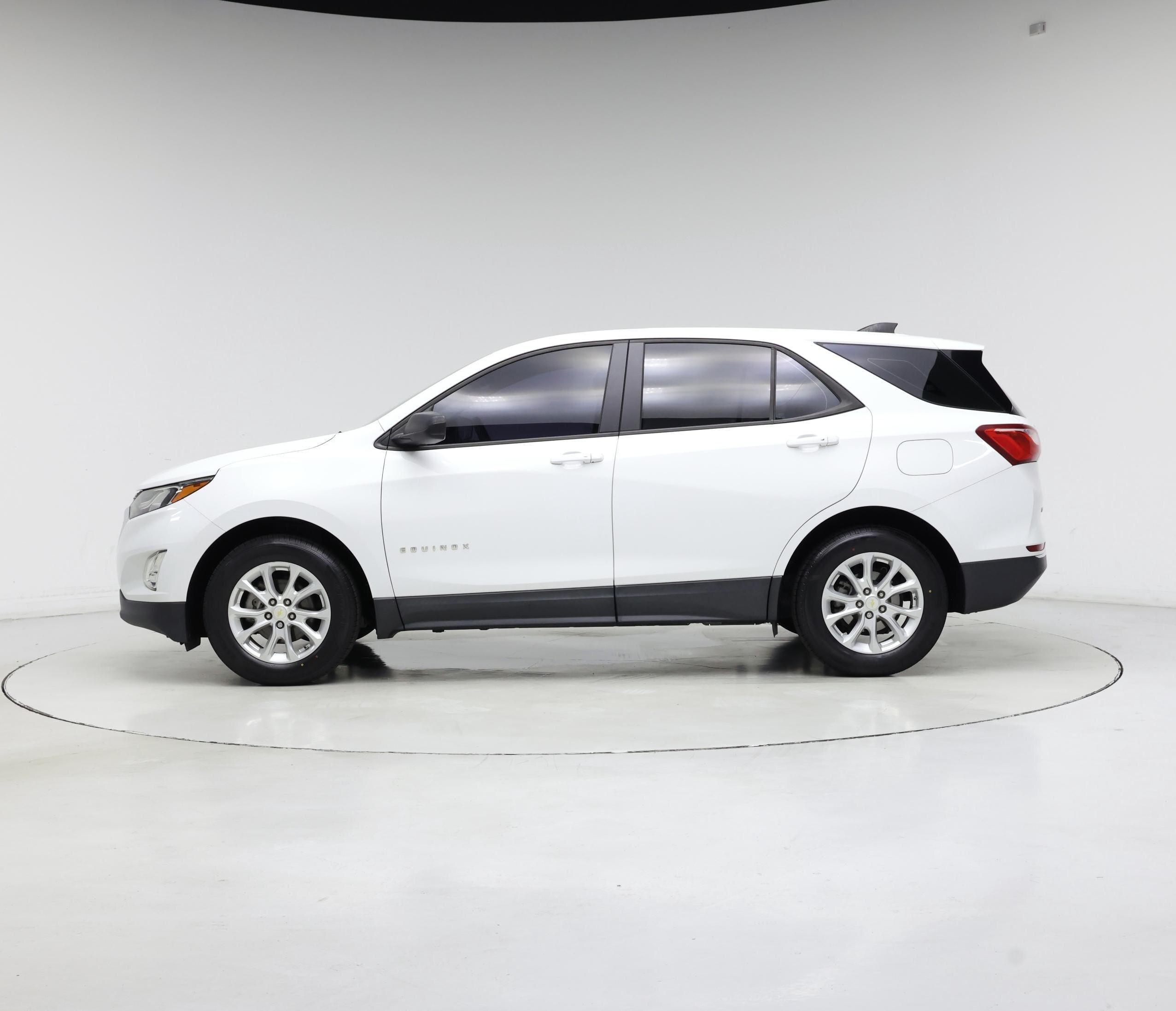 Thumbnail: 2018 Chevrolet Equinox - 3