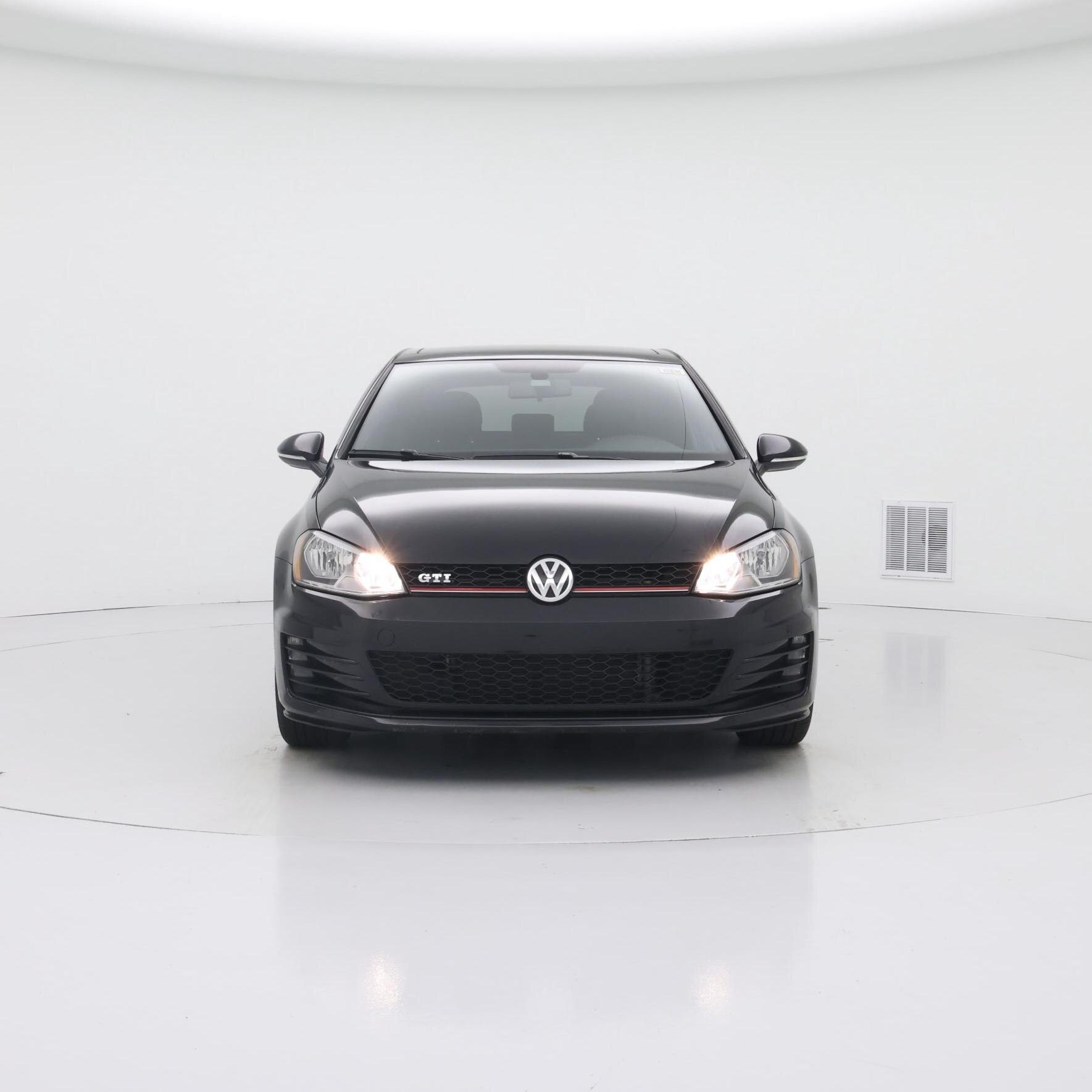 Thumbnail: 2015 Volkswagen Golf - 5
