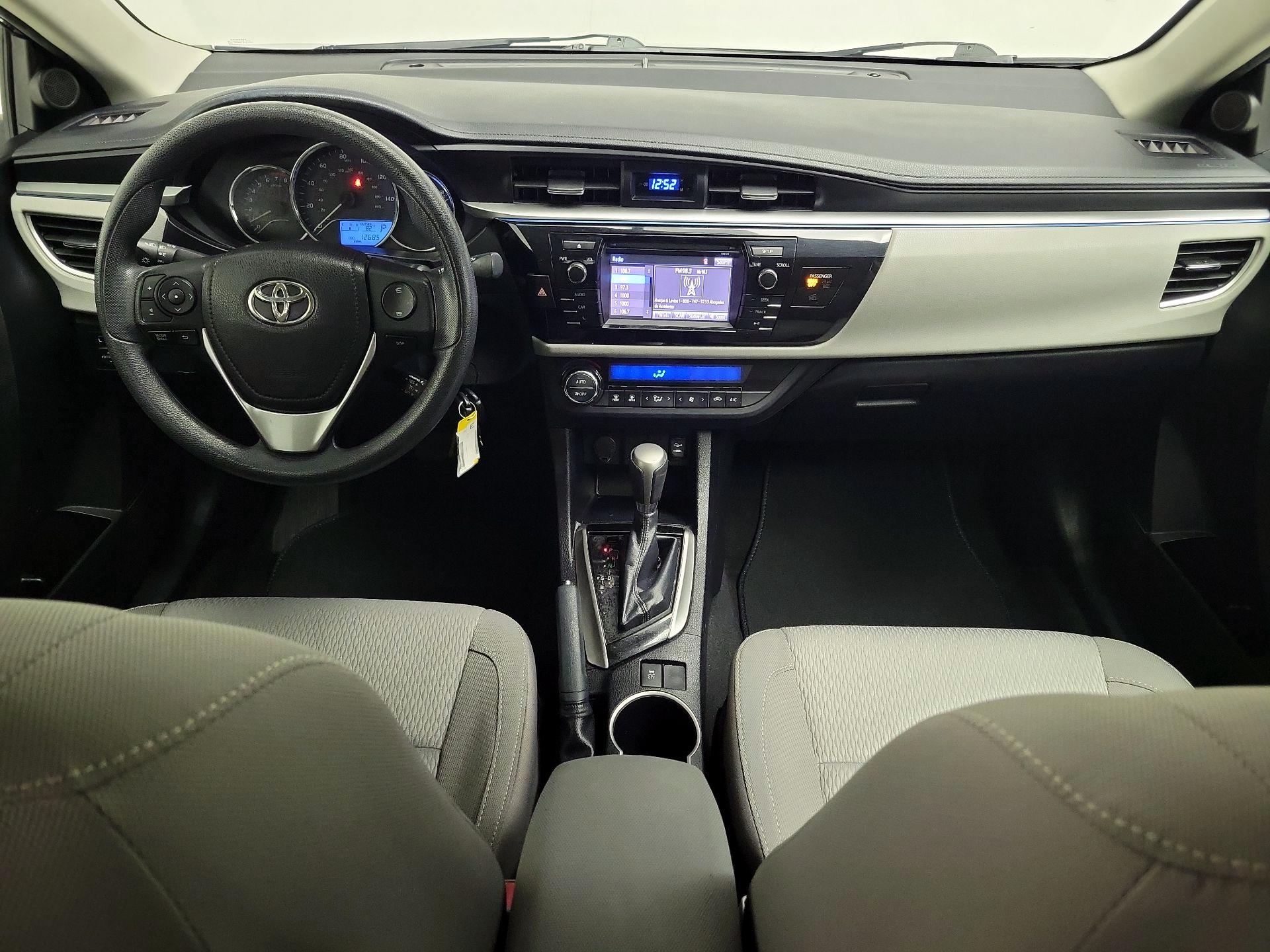 Thumbnail: 2014 Toyota Corolla - 9