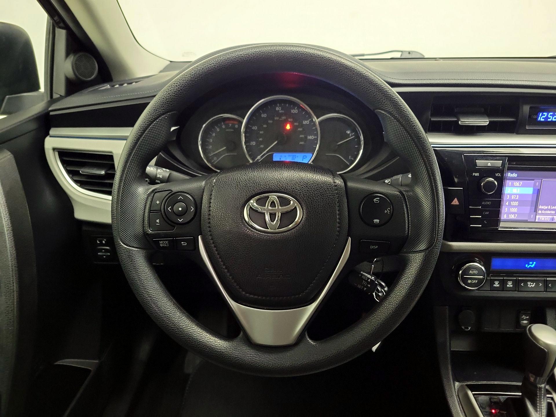 Thumbnail: 2014 Toyota Corolla - 10