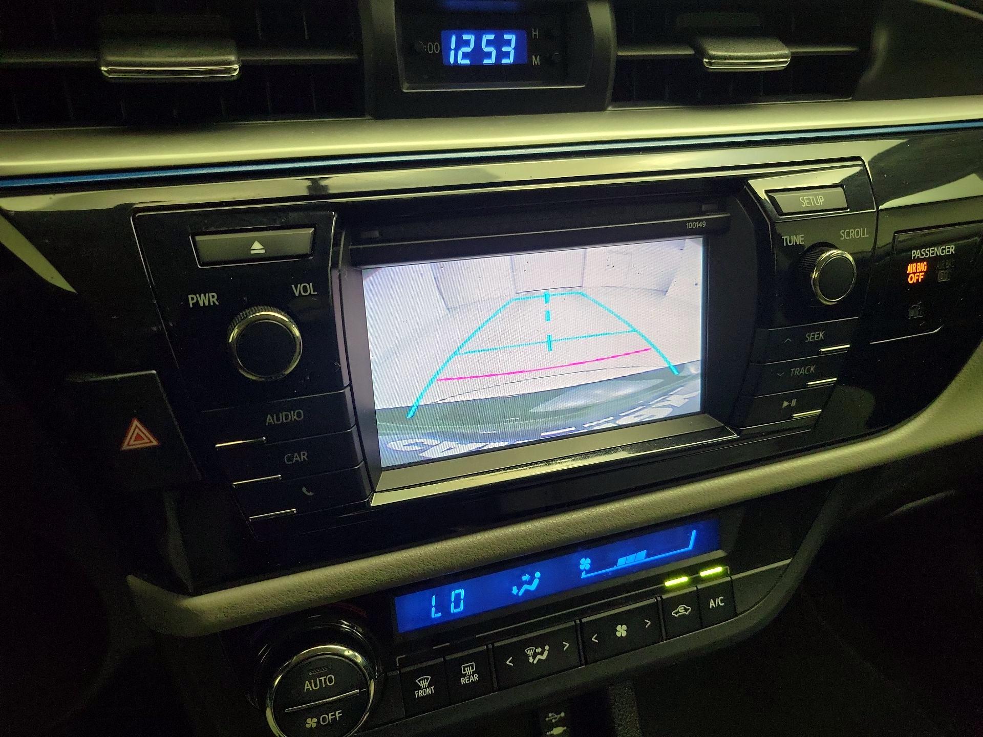 Thumbnail: 2014 Toyota Corolla - 14