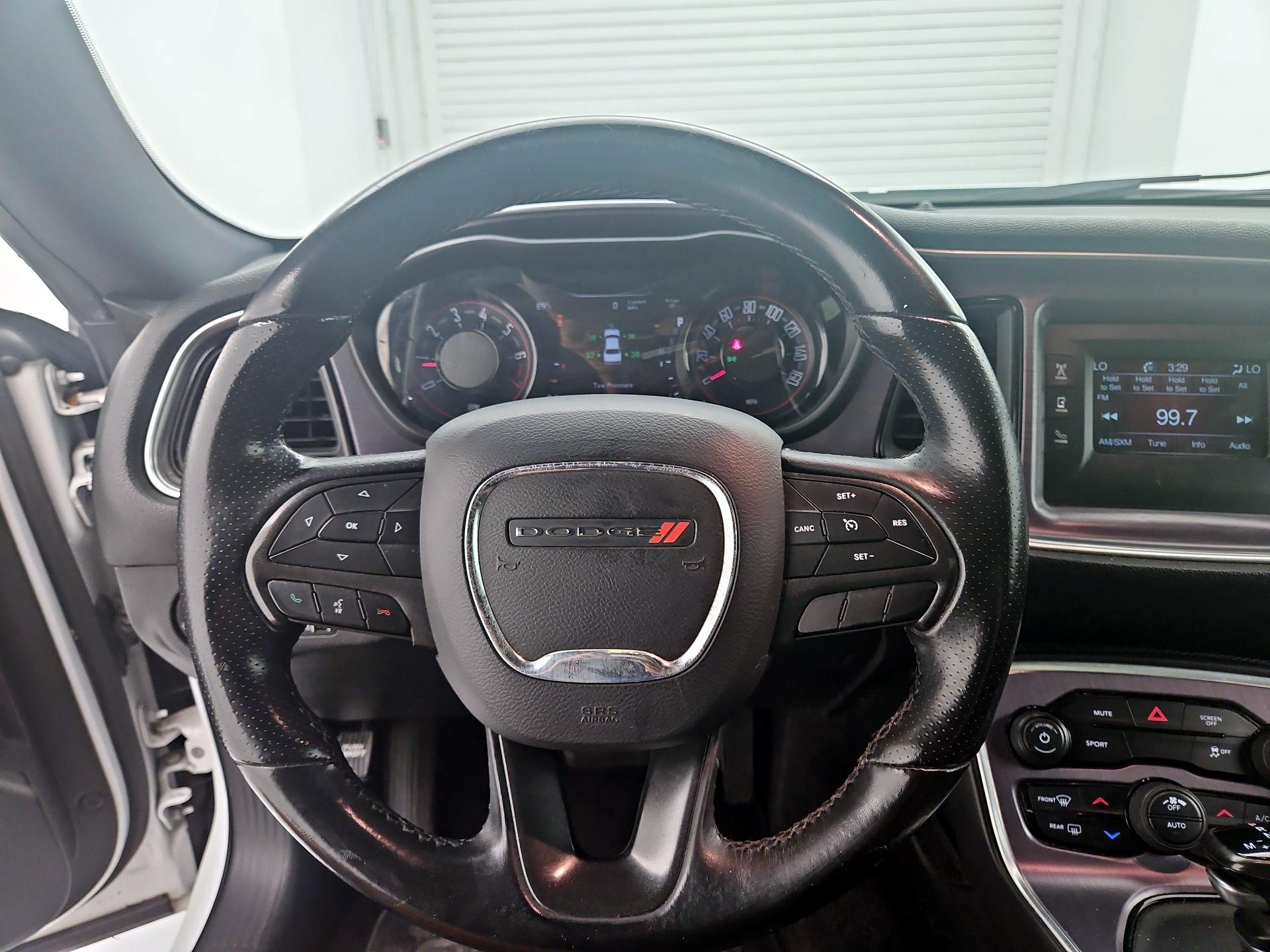 Thumbnail: 2017 Dodge Challenger - 10