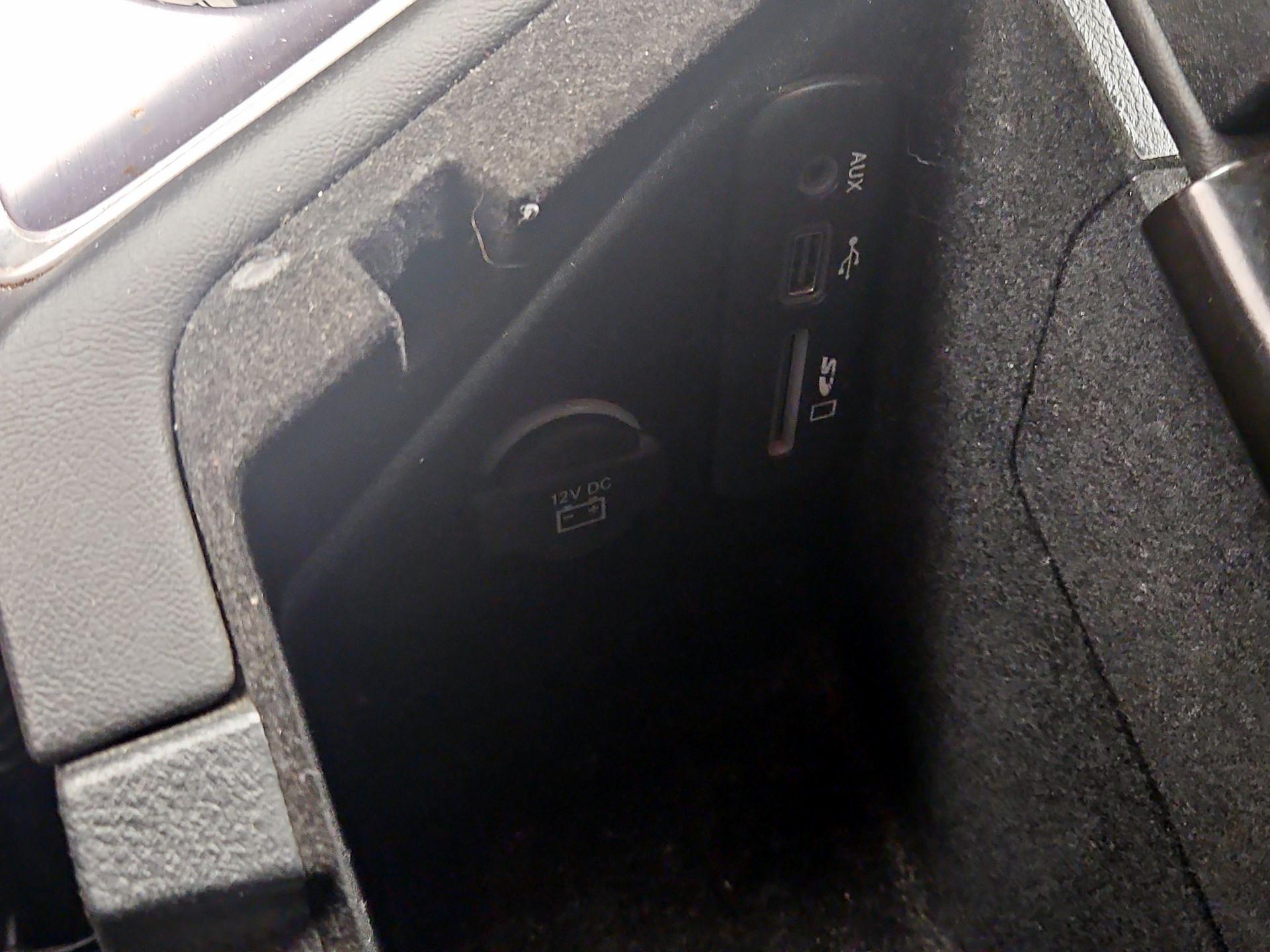 Thumbnail: 2017 Dodge Challenger - 18