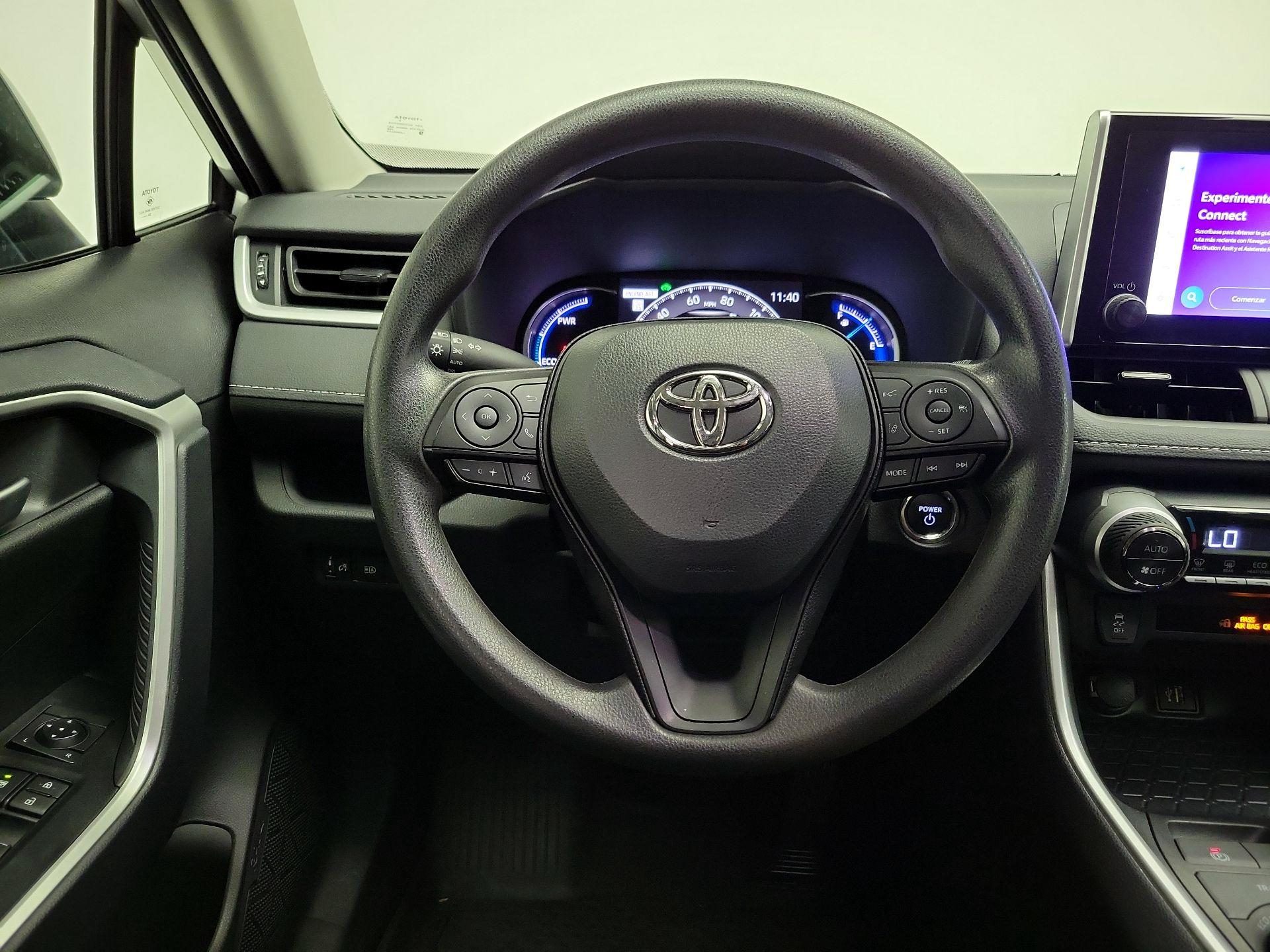 Thumbnail: 2025 Toyota RAV4 - 10