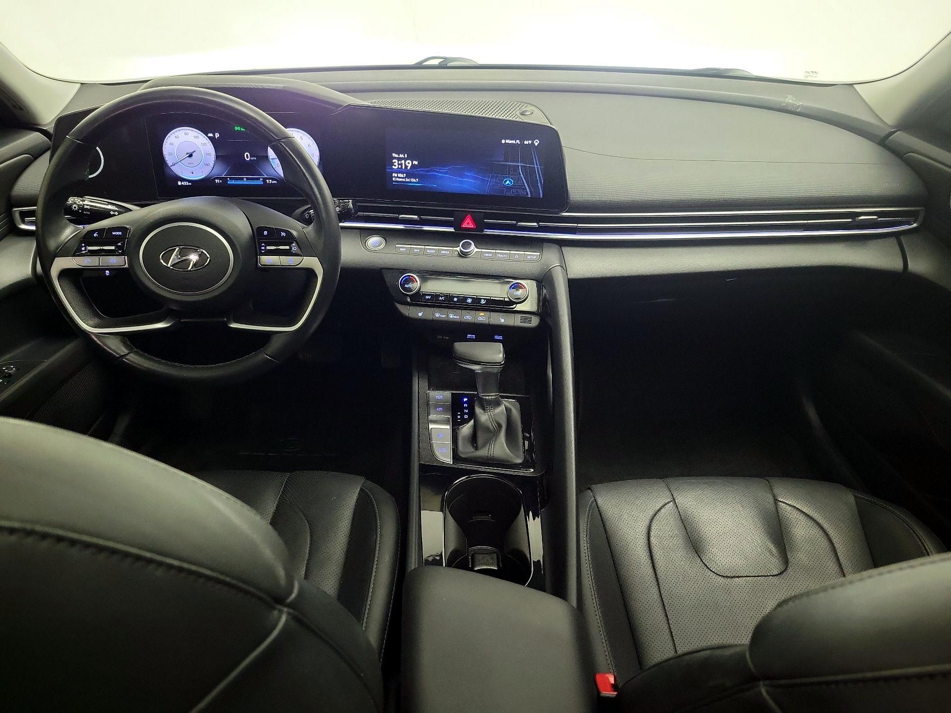 Thumbnail: 2023 Hyundai Elantra - 9