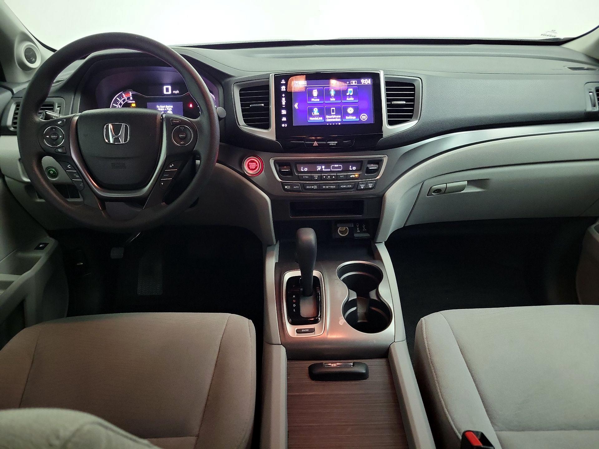 Thumbnail: 2018 Honda Pilot - 9
