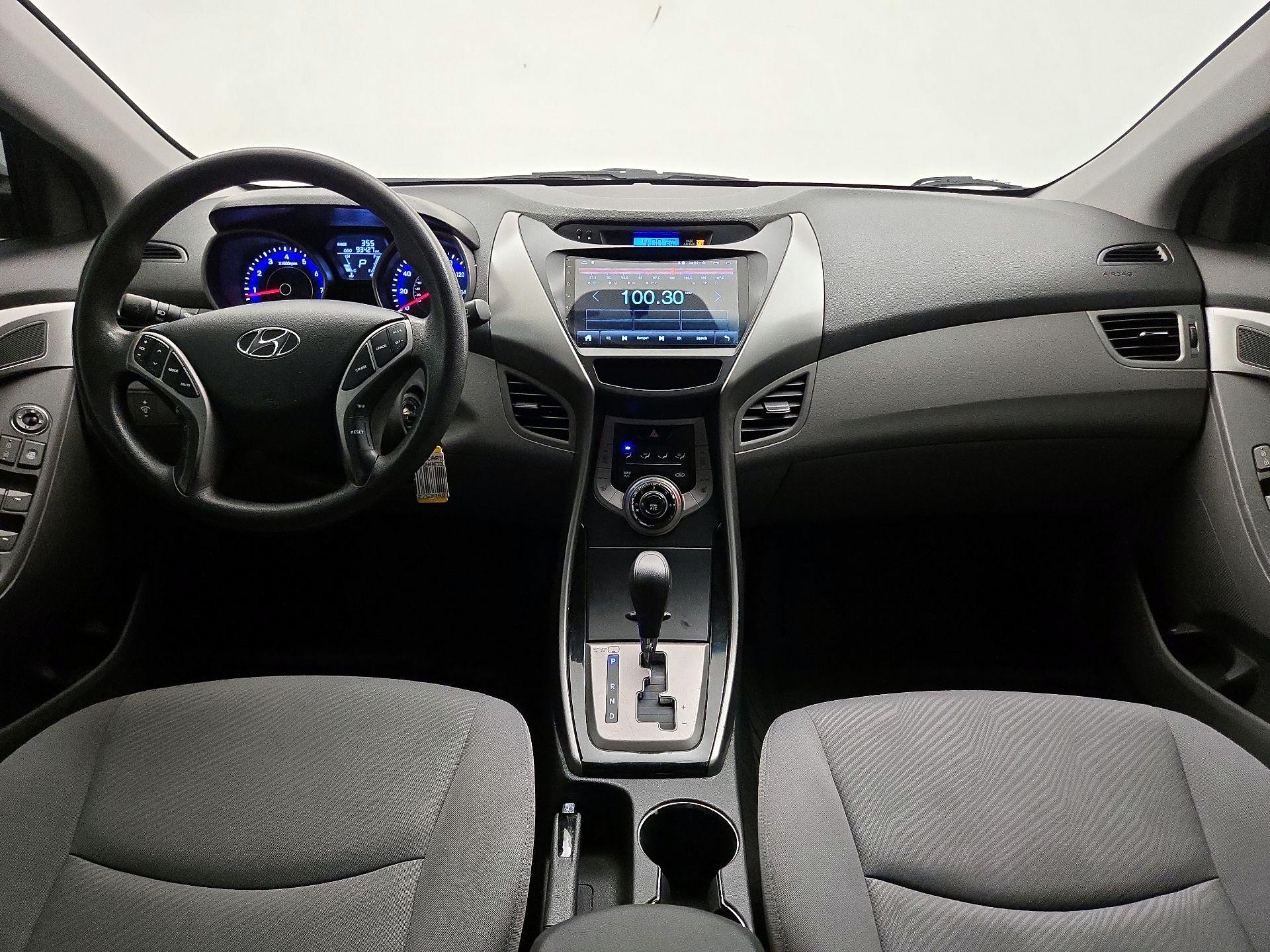 Thumbnail: 2013 Hyundai Elantra - 9