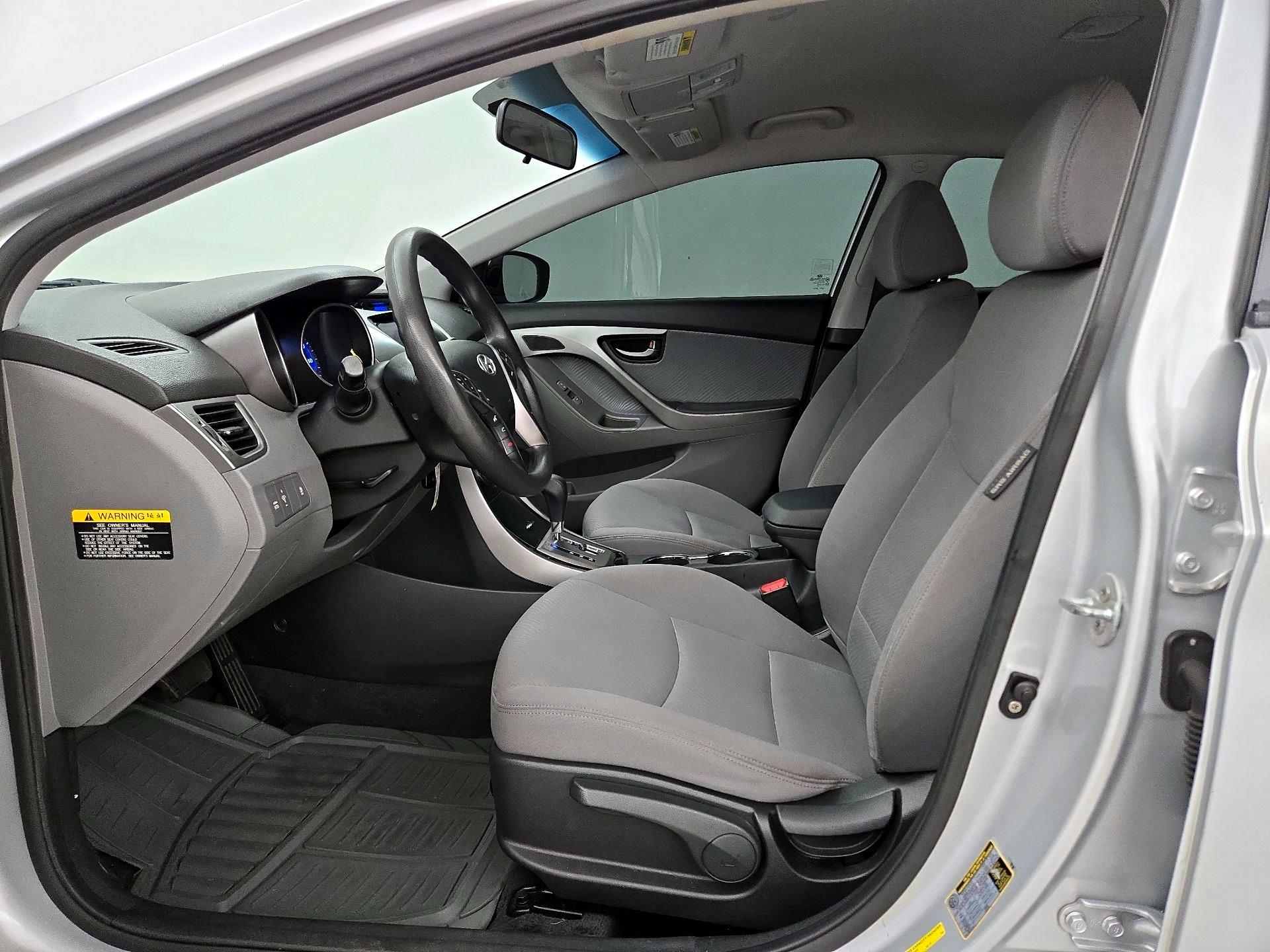 Thumbnail: 2013 Hyundai Elantra - 11