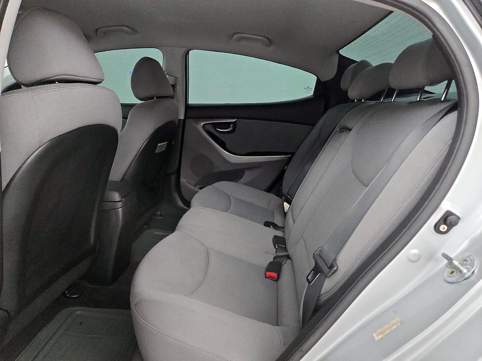 Thumbnail: 2013 Hyundai Elantra - 19