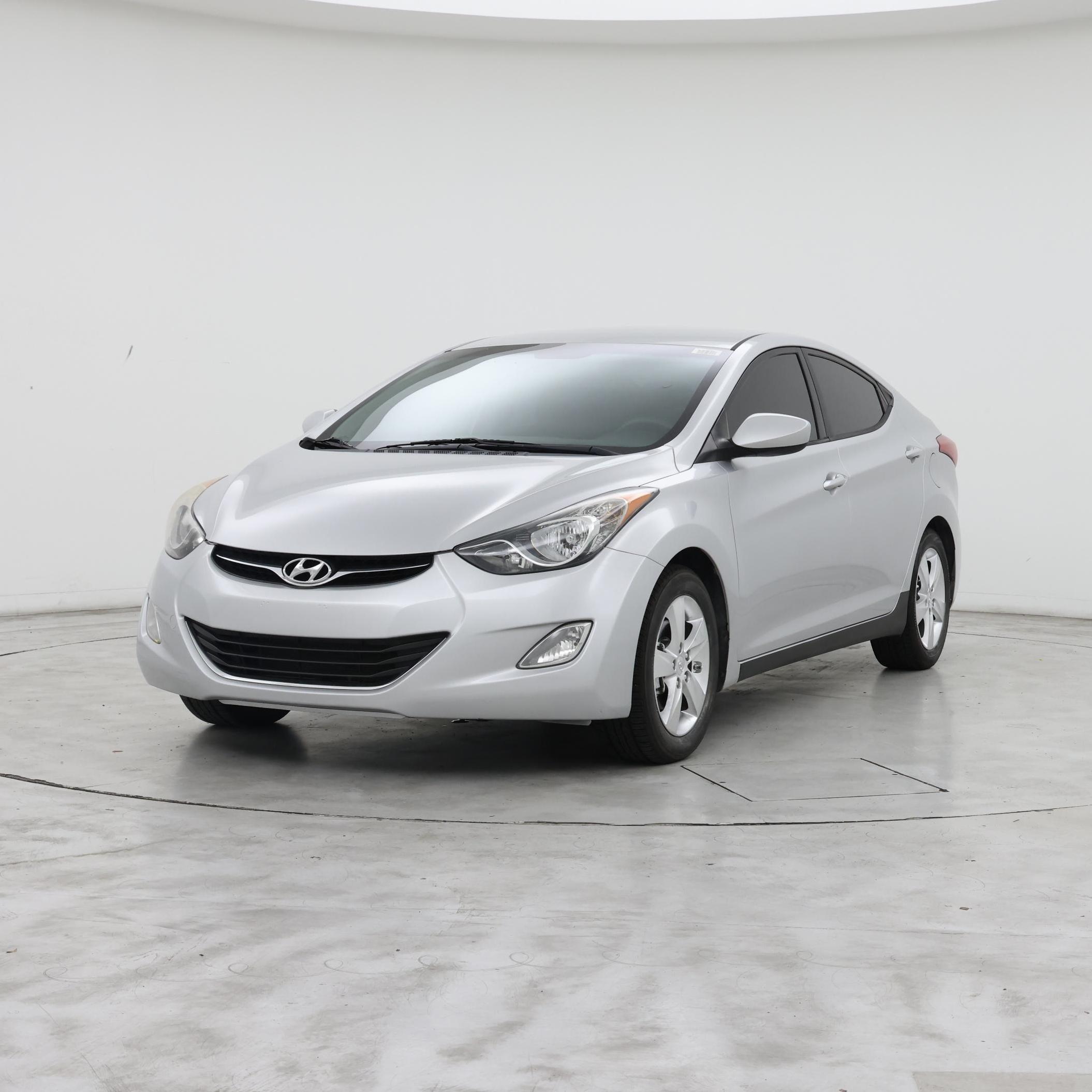 Thumbnail: 2013 Hyundai Elantra - 4