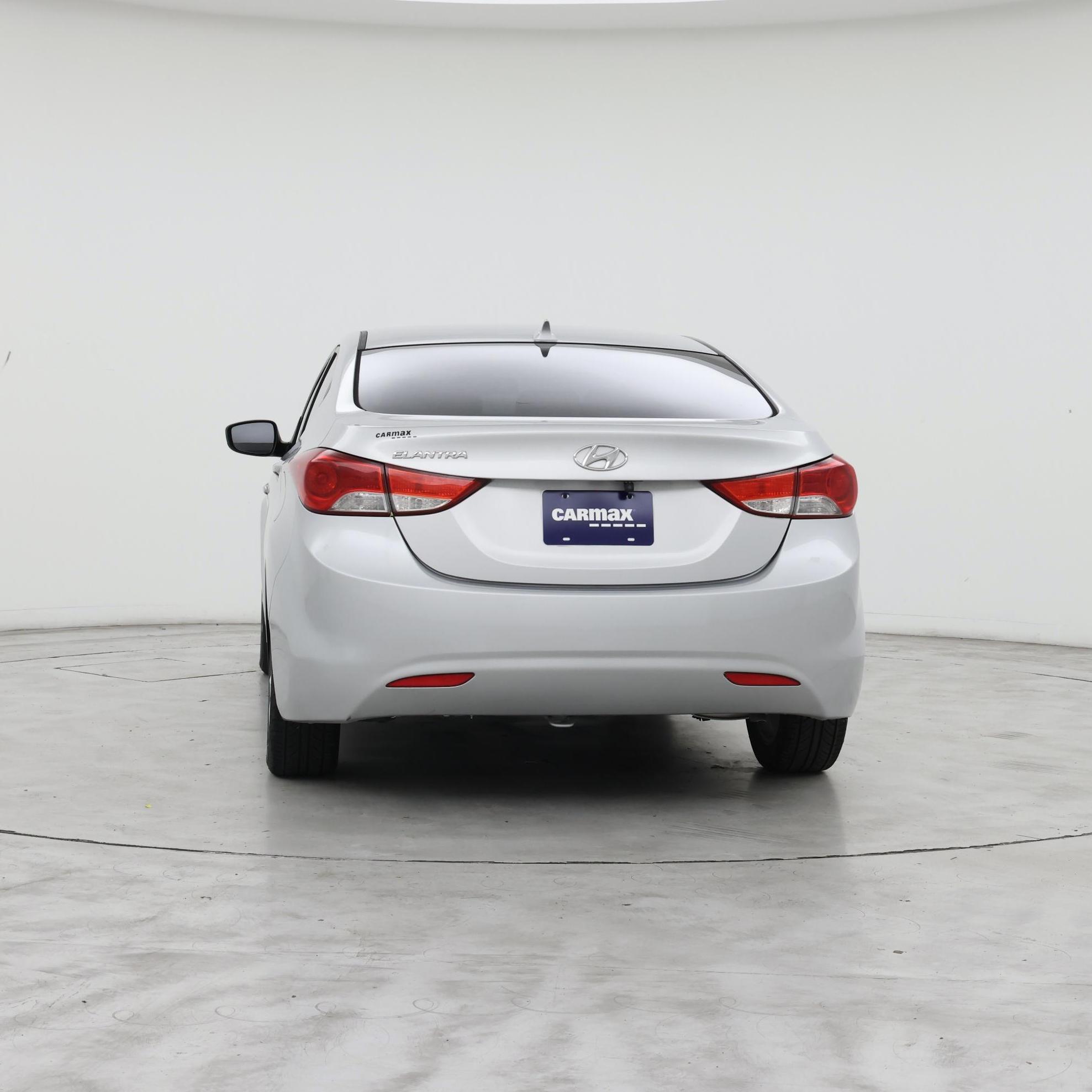 Thumbnail: 2013 Hyundai Elantra - 6