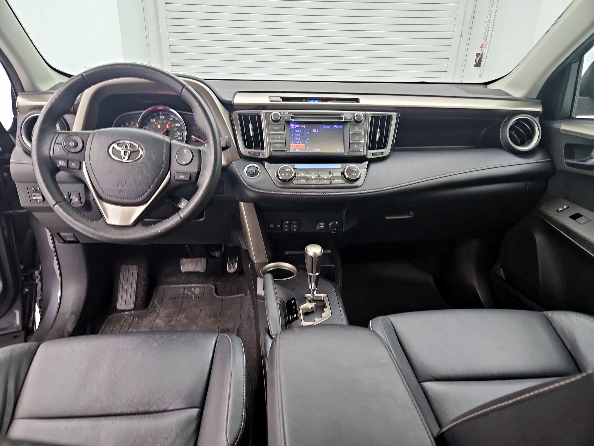 Thumbnail: 2013 Toyota RAV4 - 9