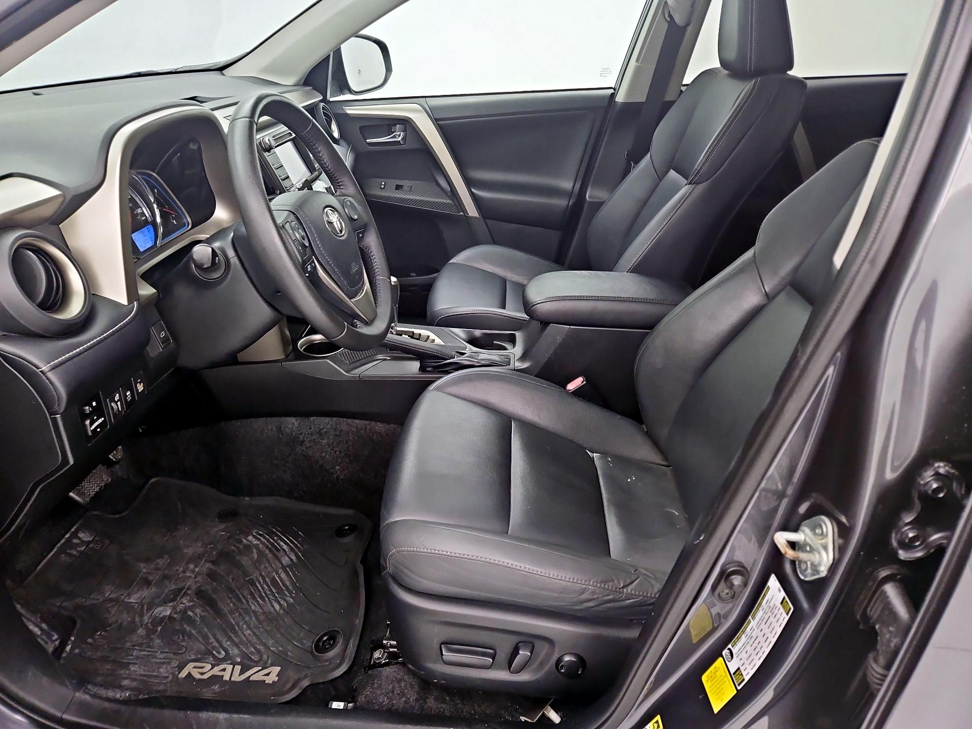 Thumbnail: 2013 Toyota RAV4 - 11