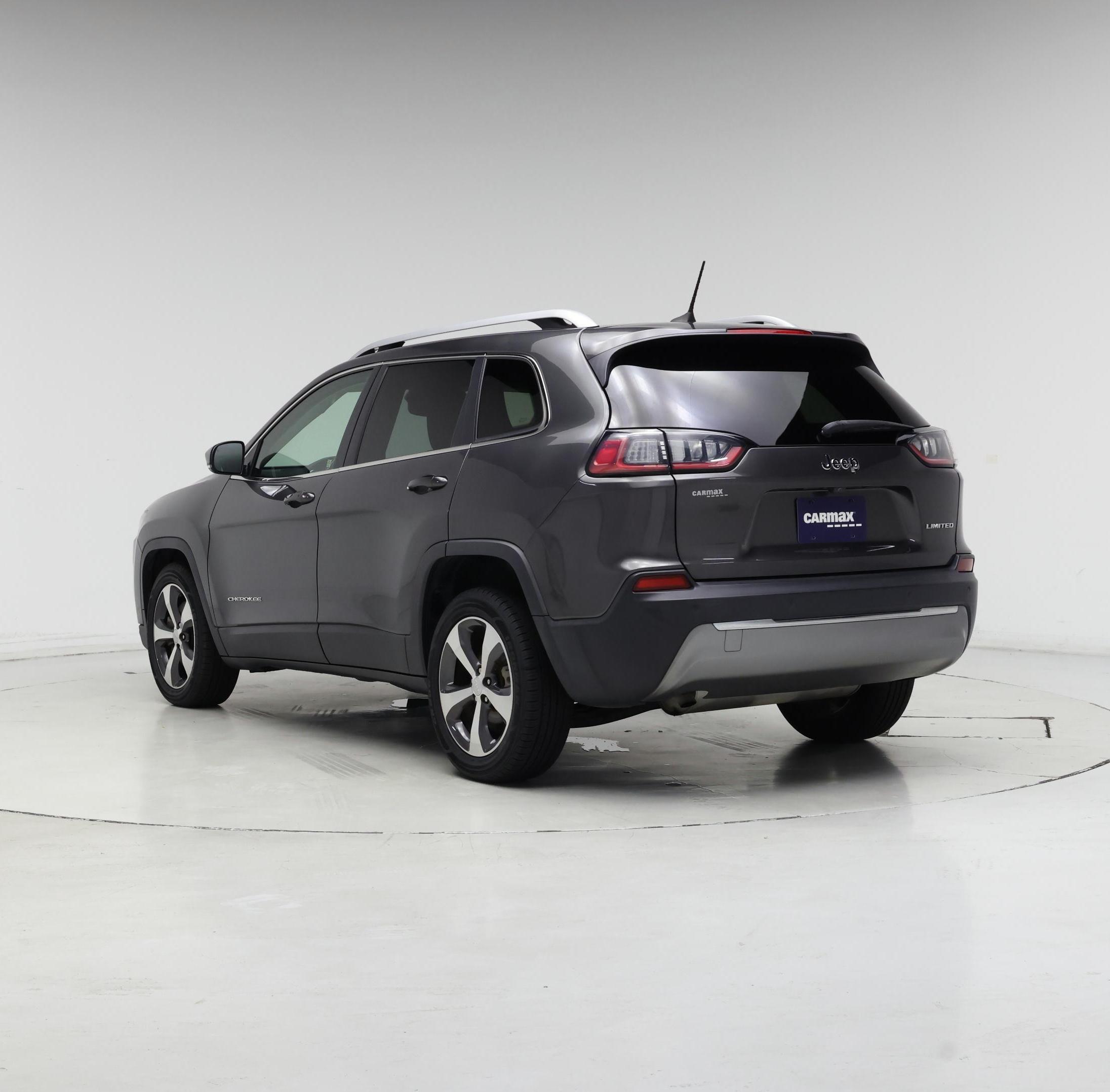 Thumbnail: 2019 Jeep Cherokee - 2