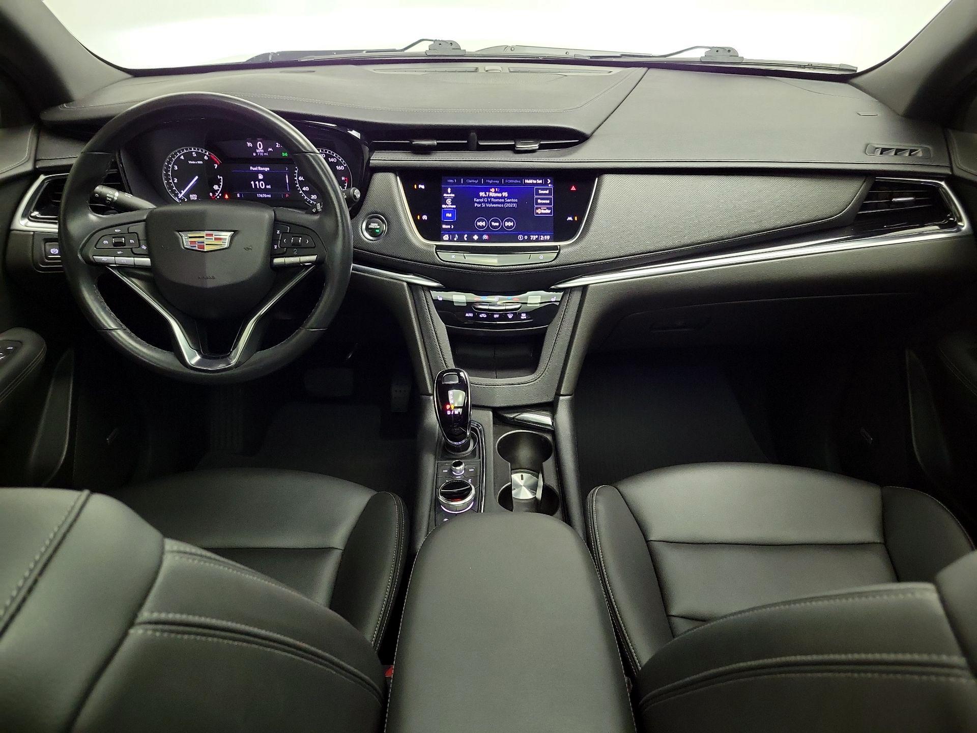 Thumbnail: 2022 Cadillac XT6 - 9