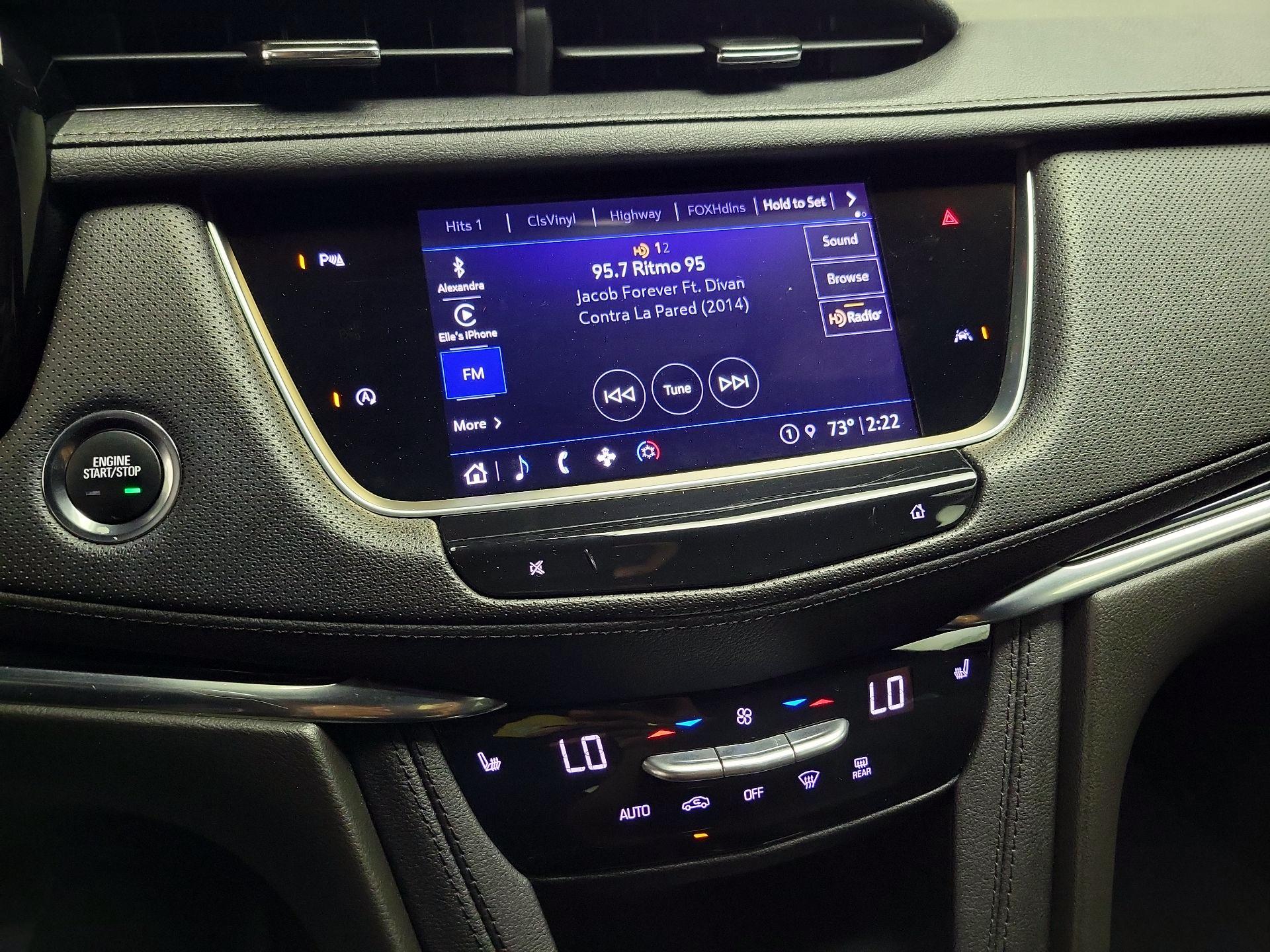 Thumbnail: 2022 Cadillac XT6 - 15