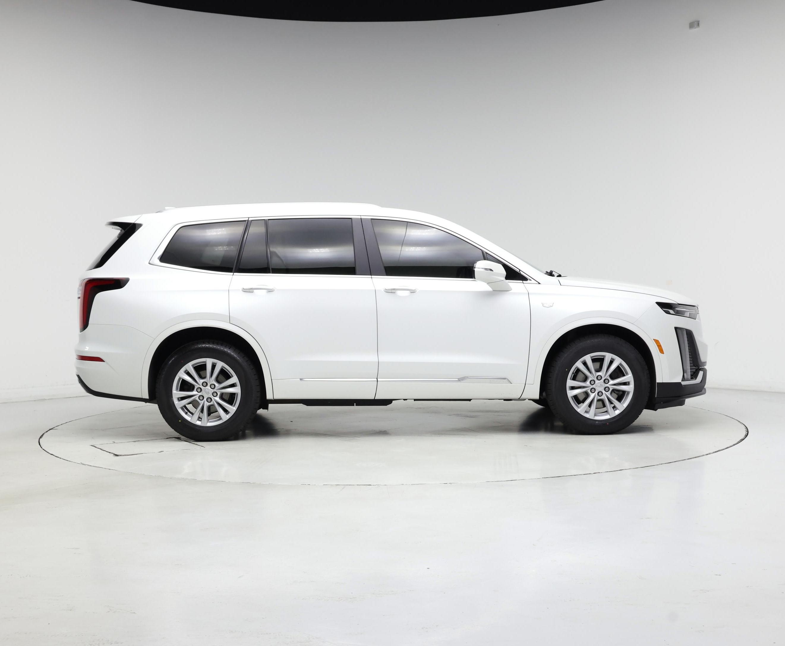 Thumbnail: 2022 Cadillac XT6 - 7
