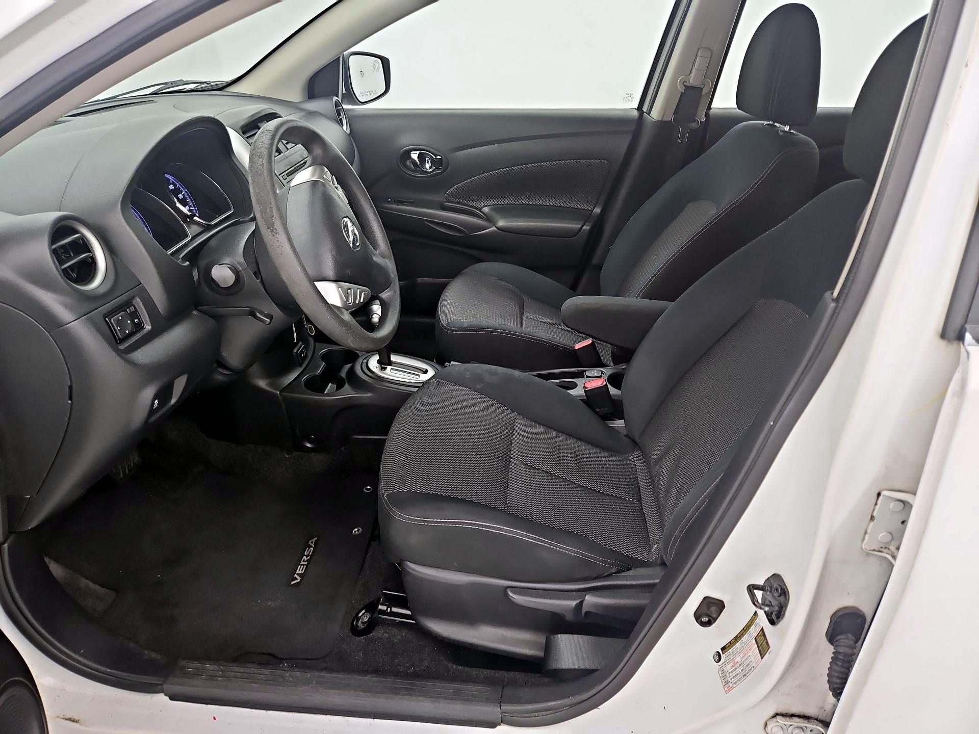Thumbnail: 2017 Nissan Versa - 11