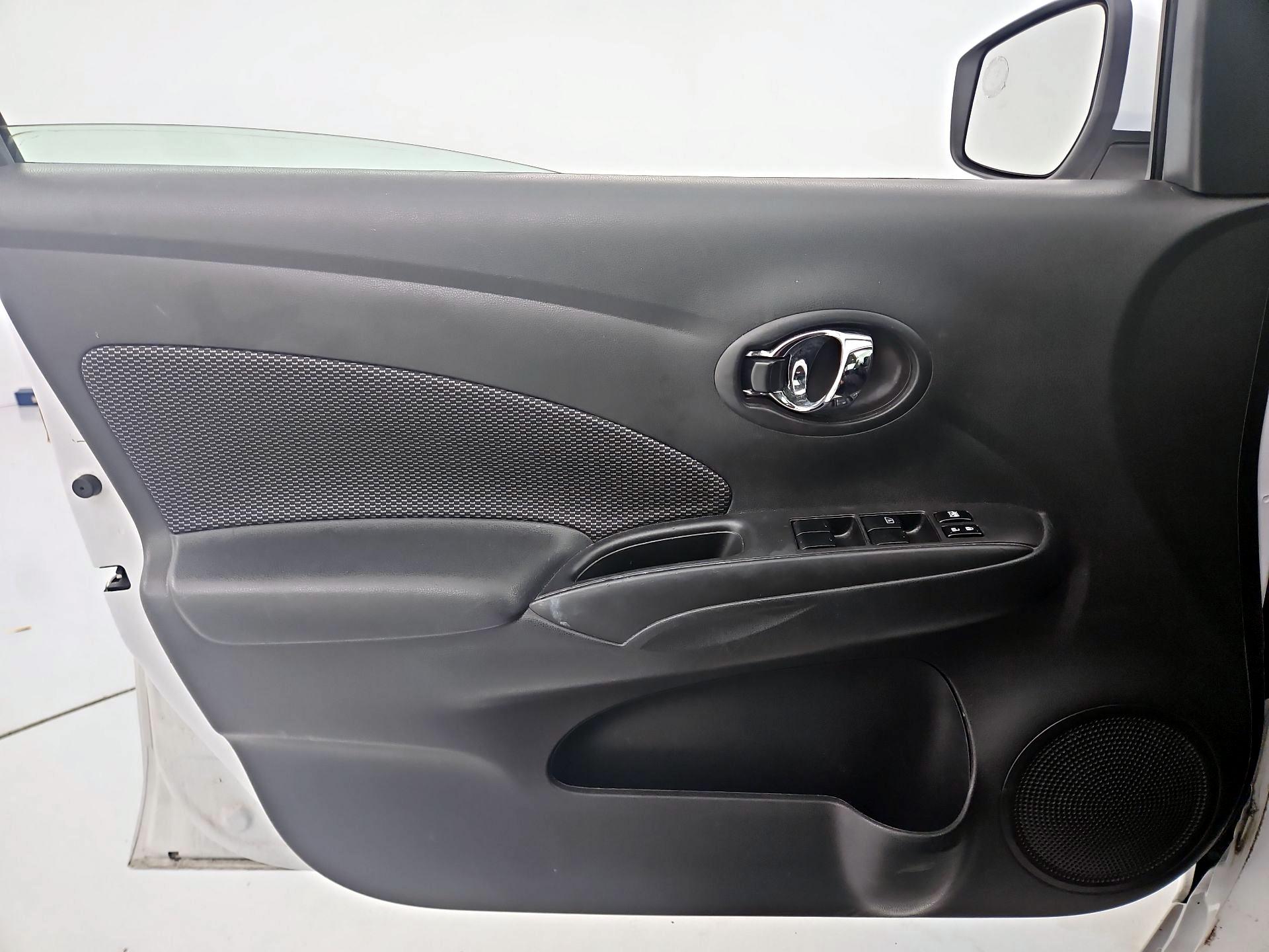 Thumbnail: 2017 Nissan Versa - 12