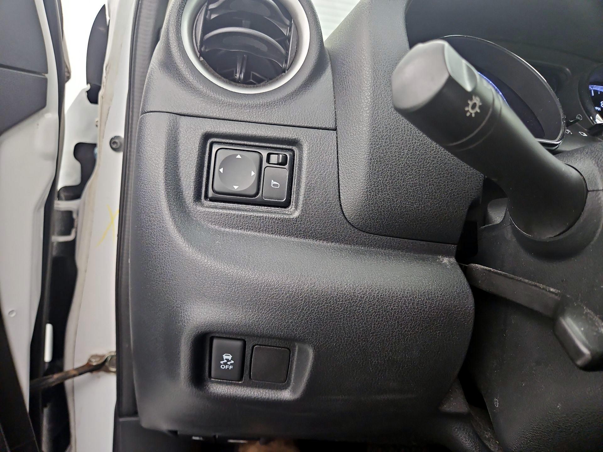 Thumbnail: 2017 Nissan Versa - 13