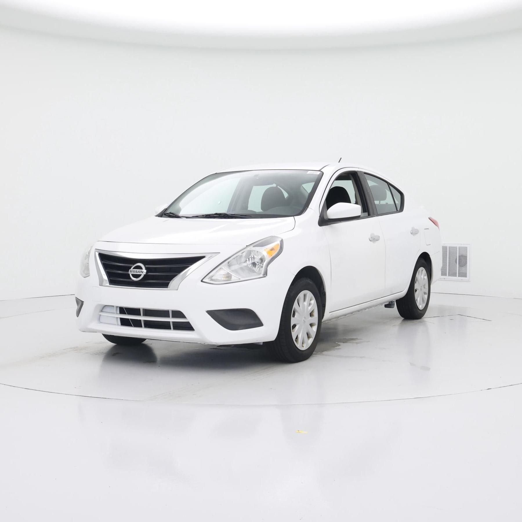 Thumbnail: 2017 Nissan Versa - 4