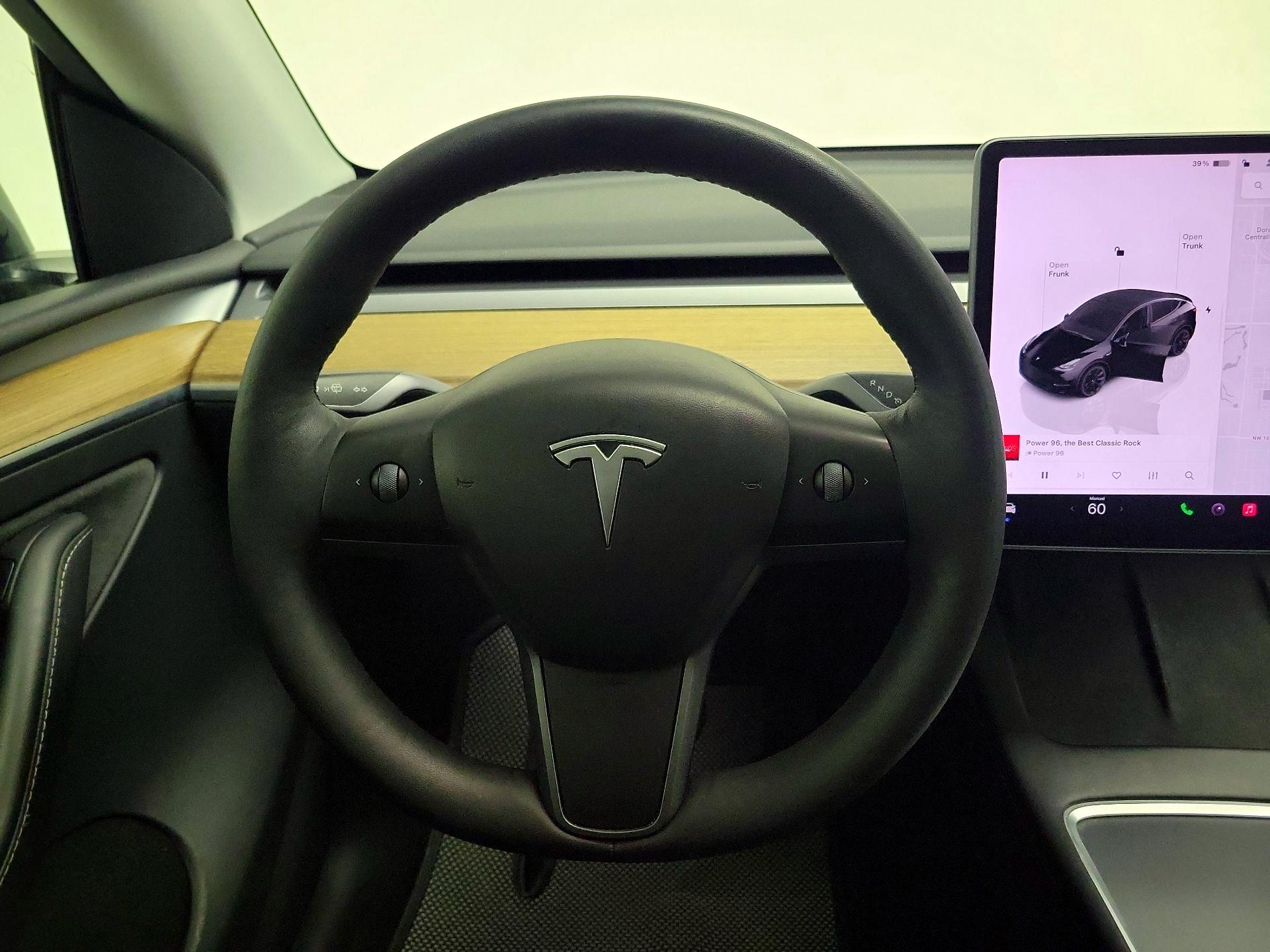 Thumbnail: 2022 Tesla Model Y - 10
