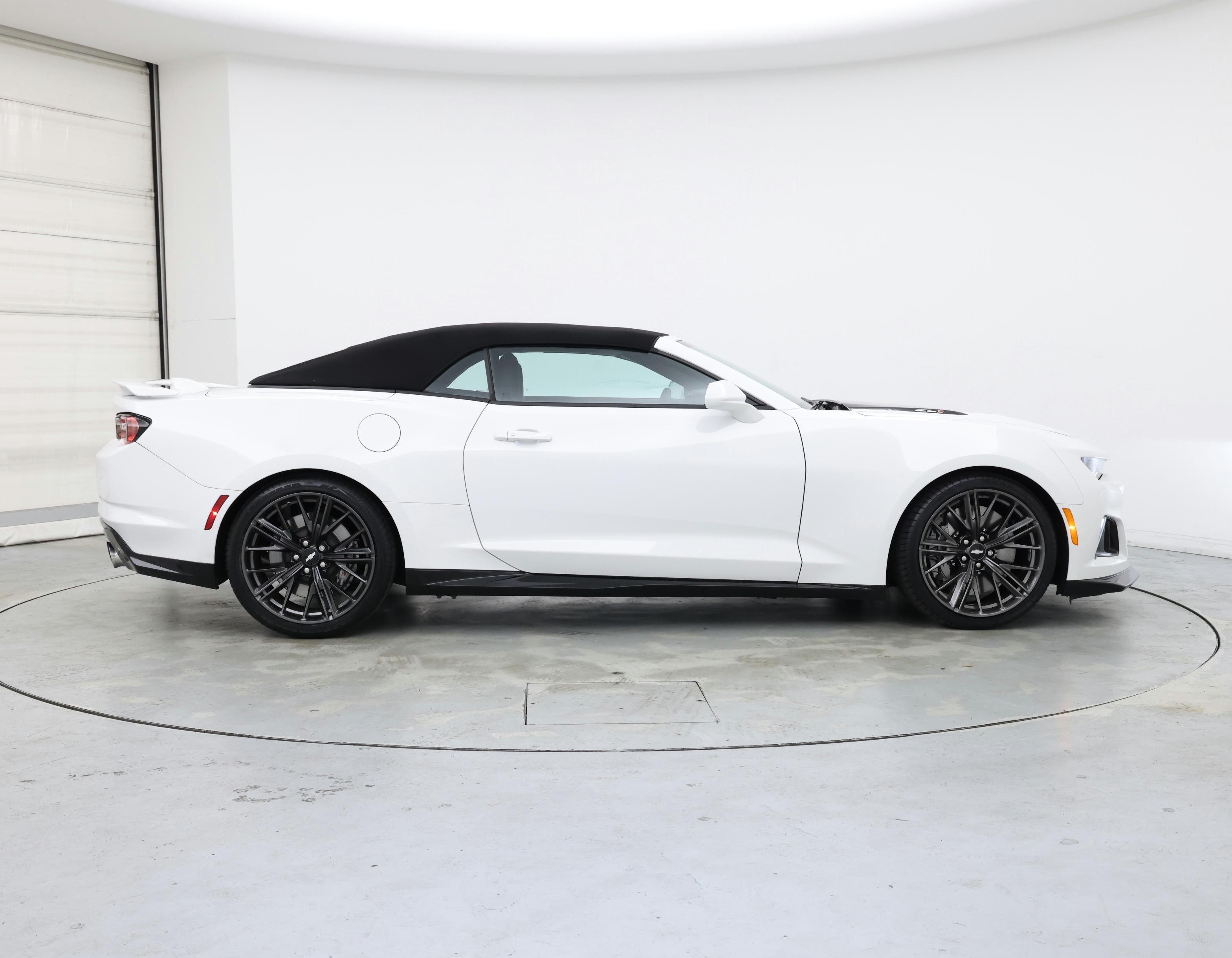 Thumbnail: 2019 Chevrolet Camaro - 7