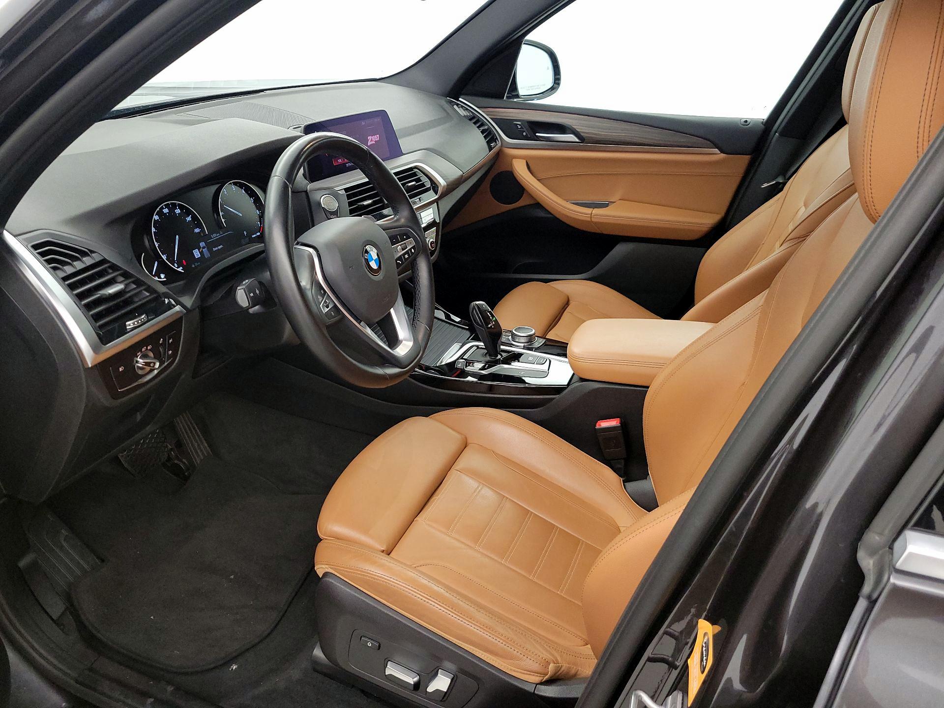 Thumbnail: 2021 BMW X3 - 11