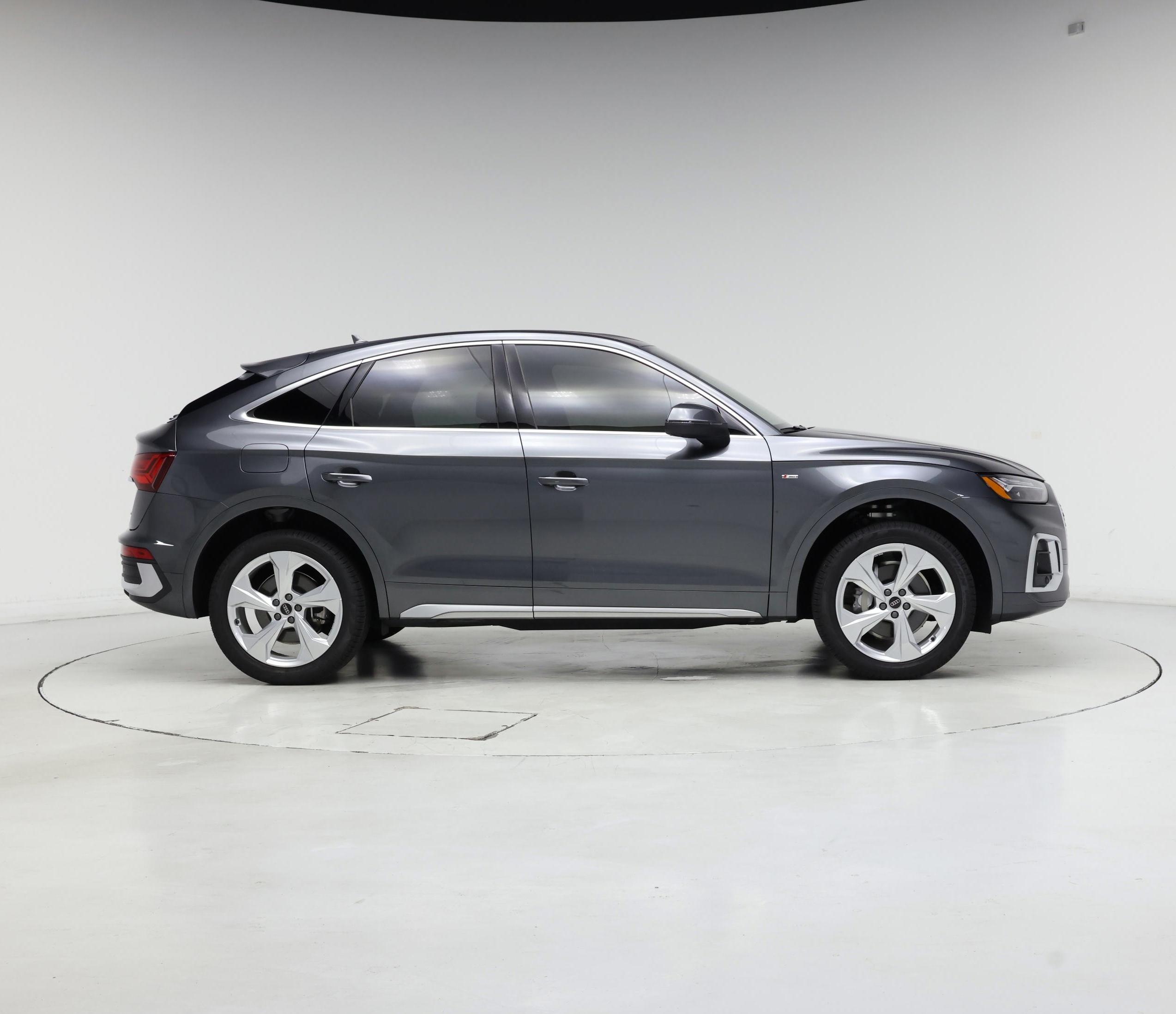 Thumbnail: 2024 Audi Q5 - 7