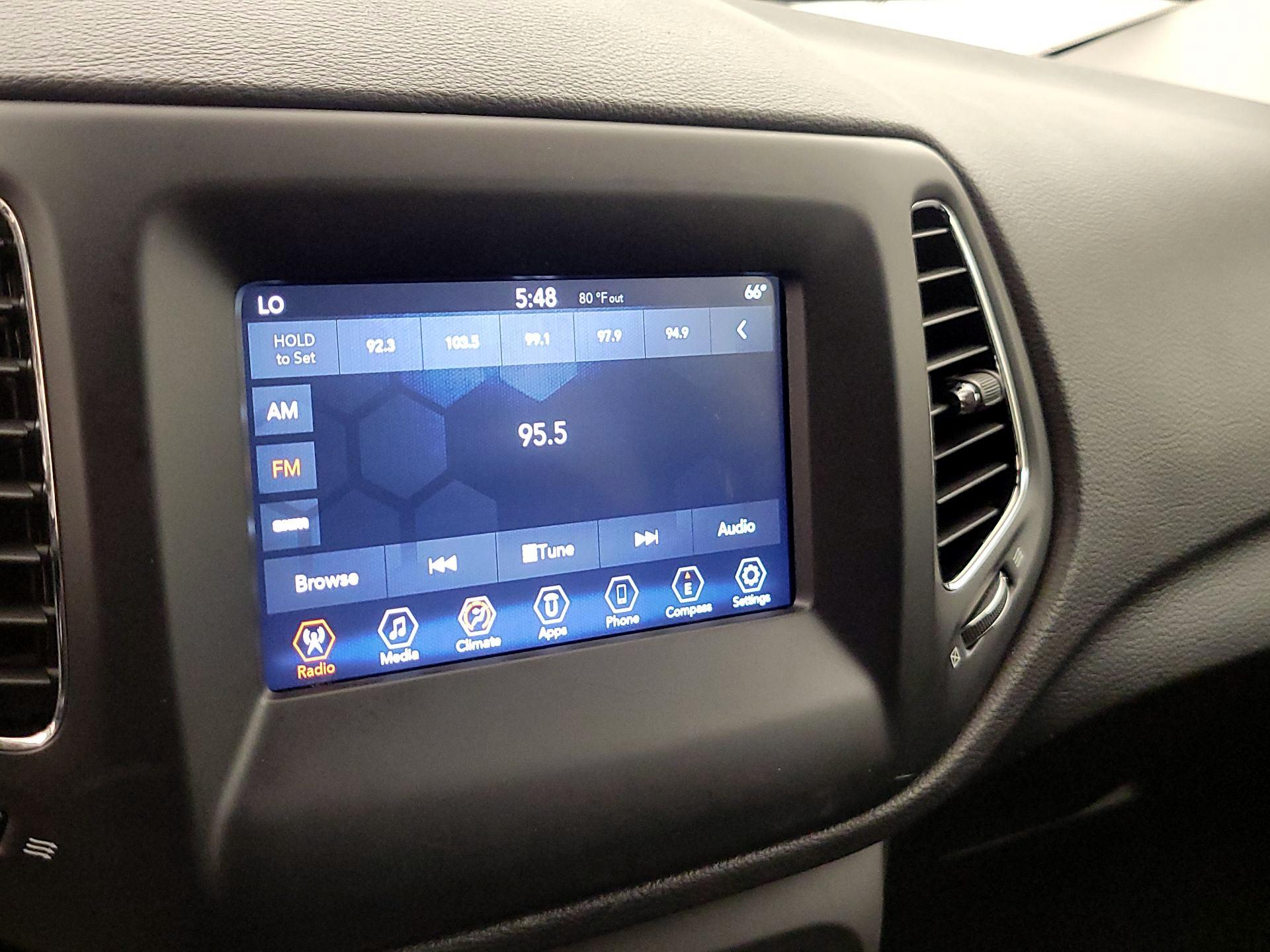 Thumbnail: 2019 Jeep Compass - 15