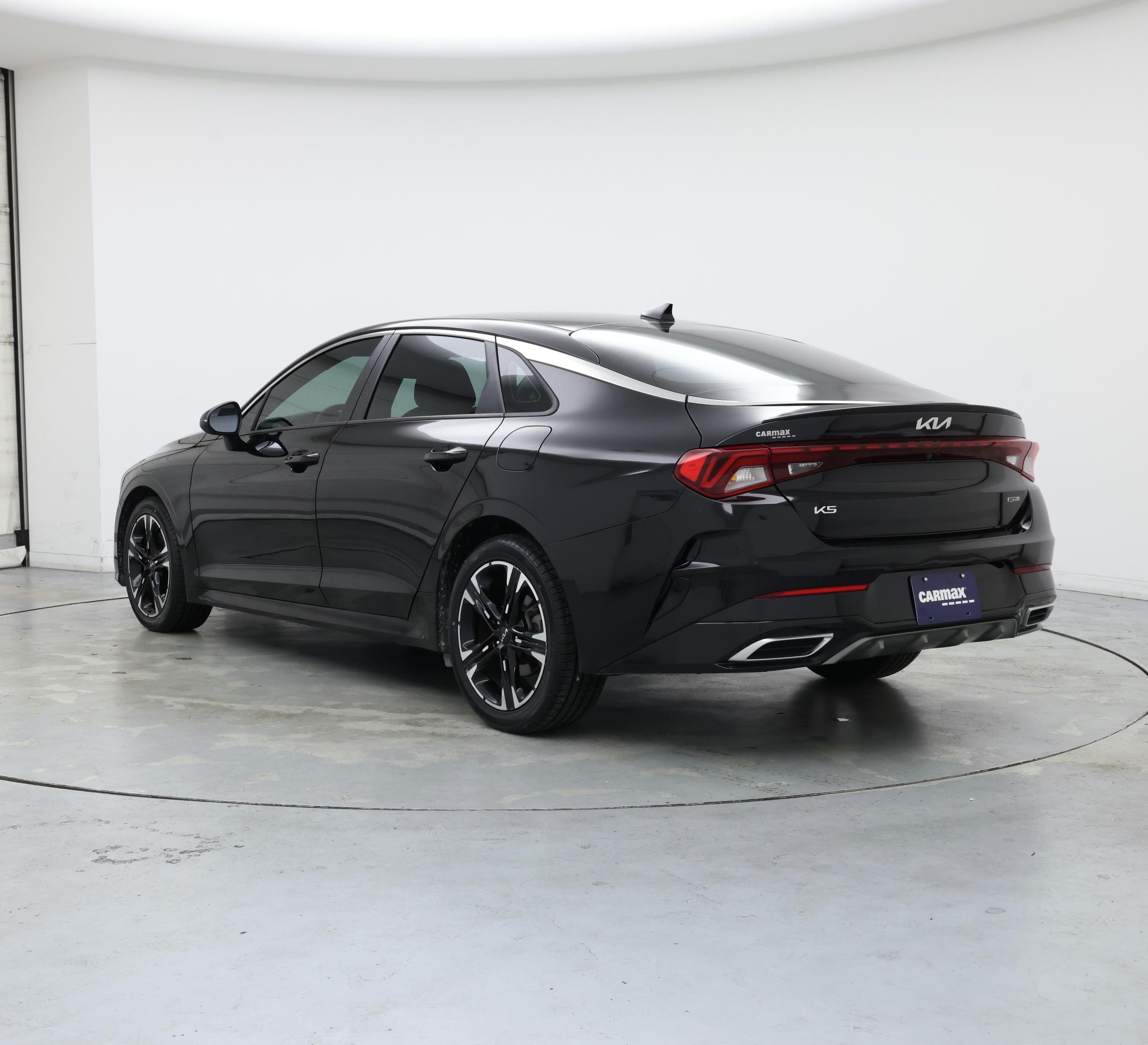 Thumbnail: 2023 Kia K5 - 2