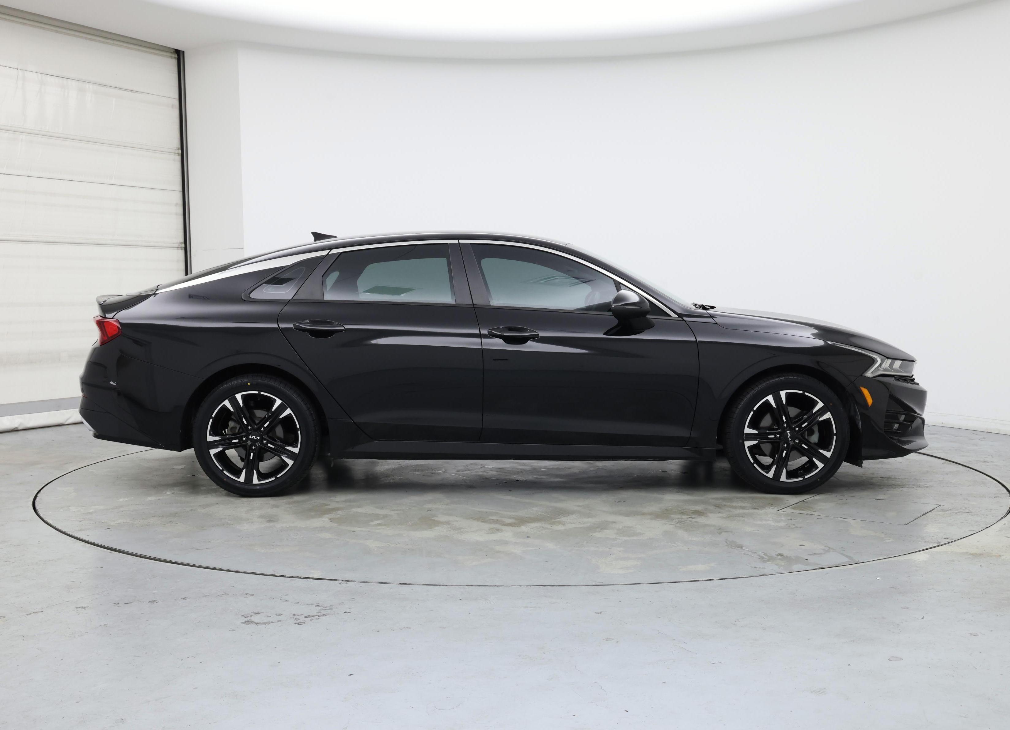 Thumbnail: 2023 Kia K5 - 7