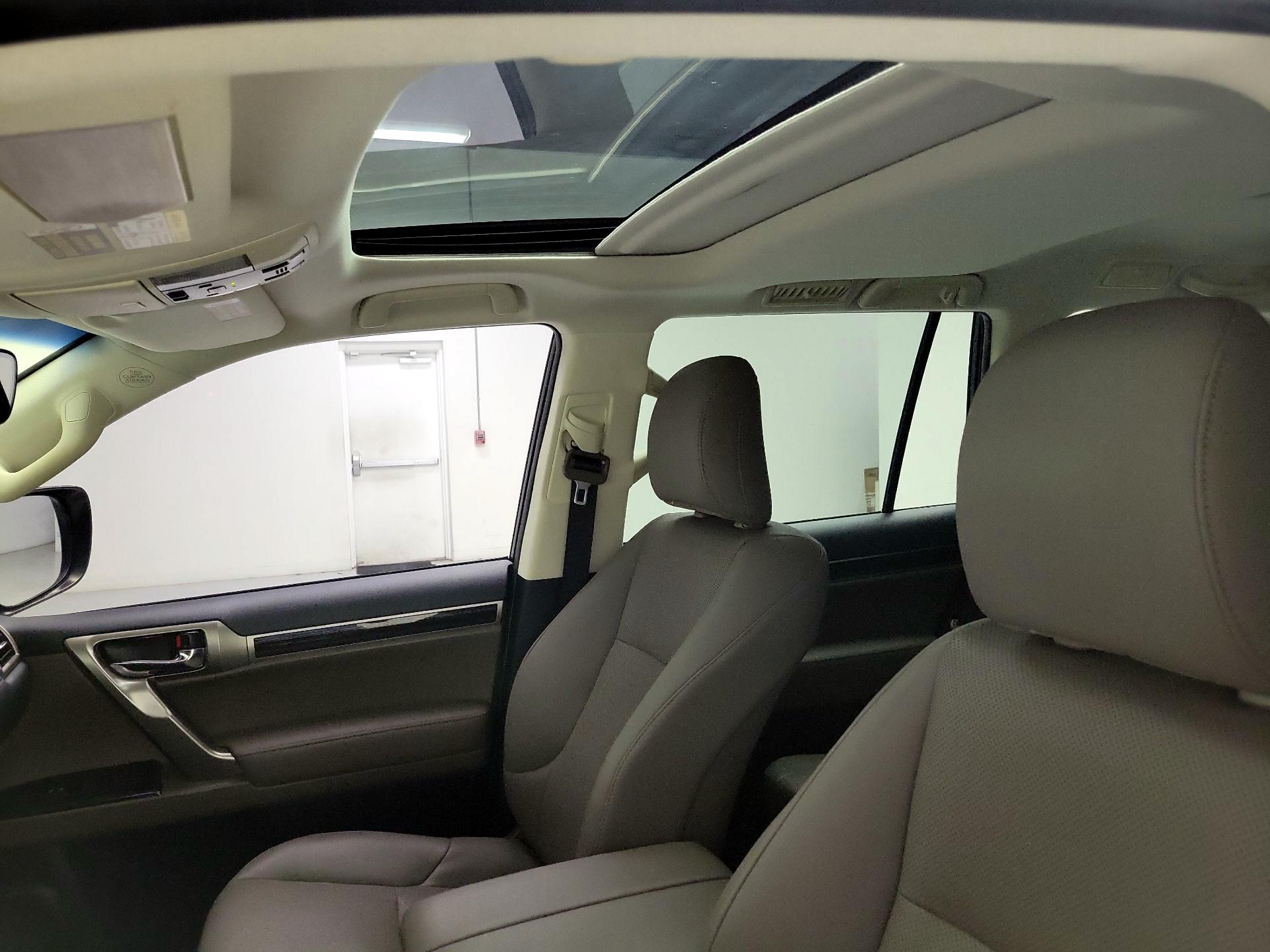 Thumbnail: 2021 Lexus GX - 20