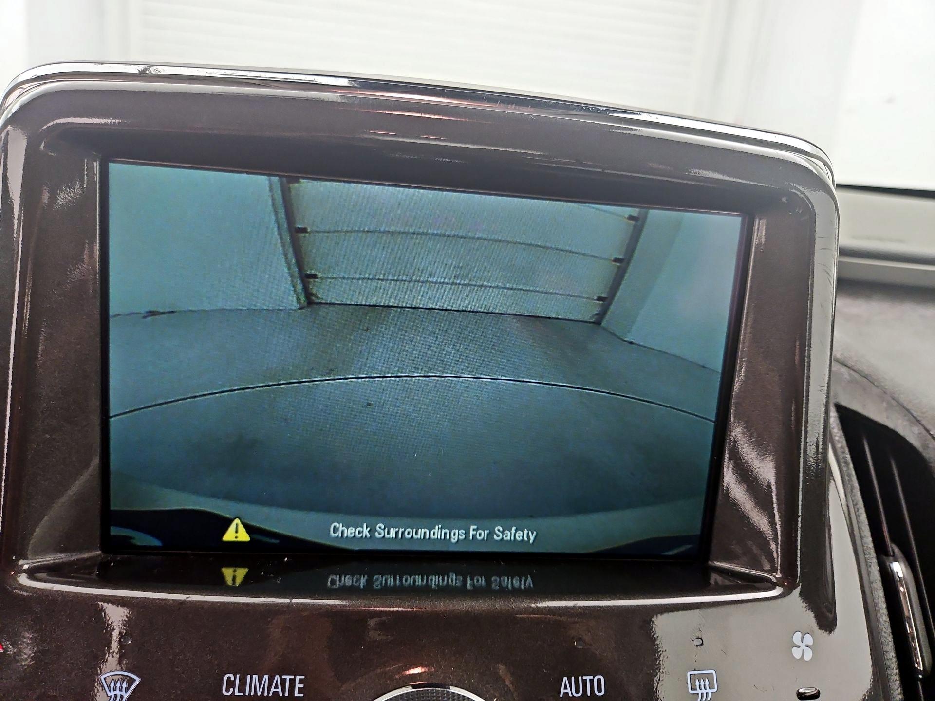Thumbnail: 2014 Chevrolet Volt - 15