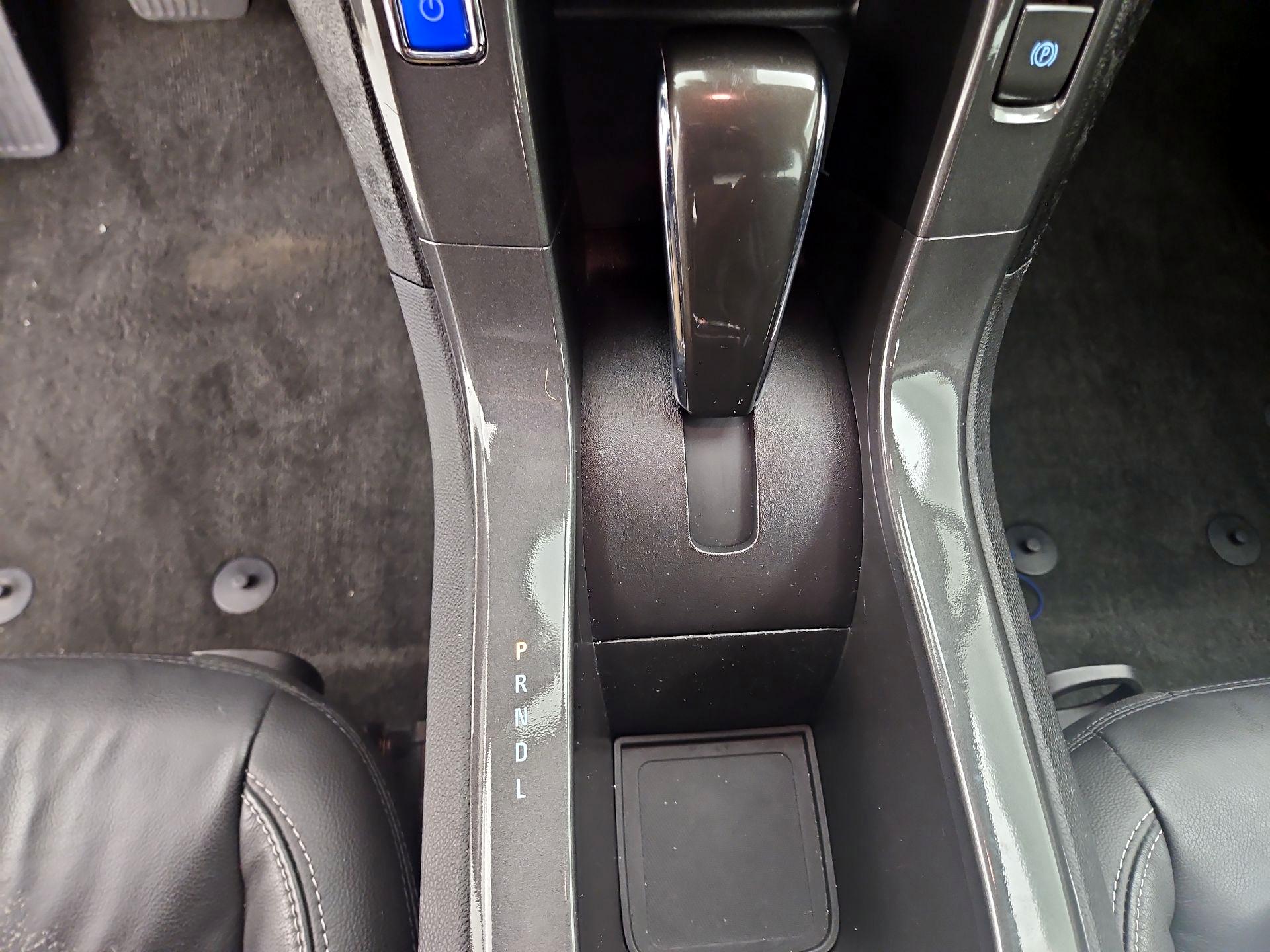 Thumbnail: 2014 Chevrolet Volt - 18