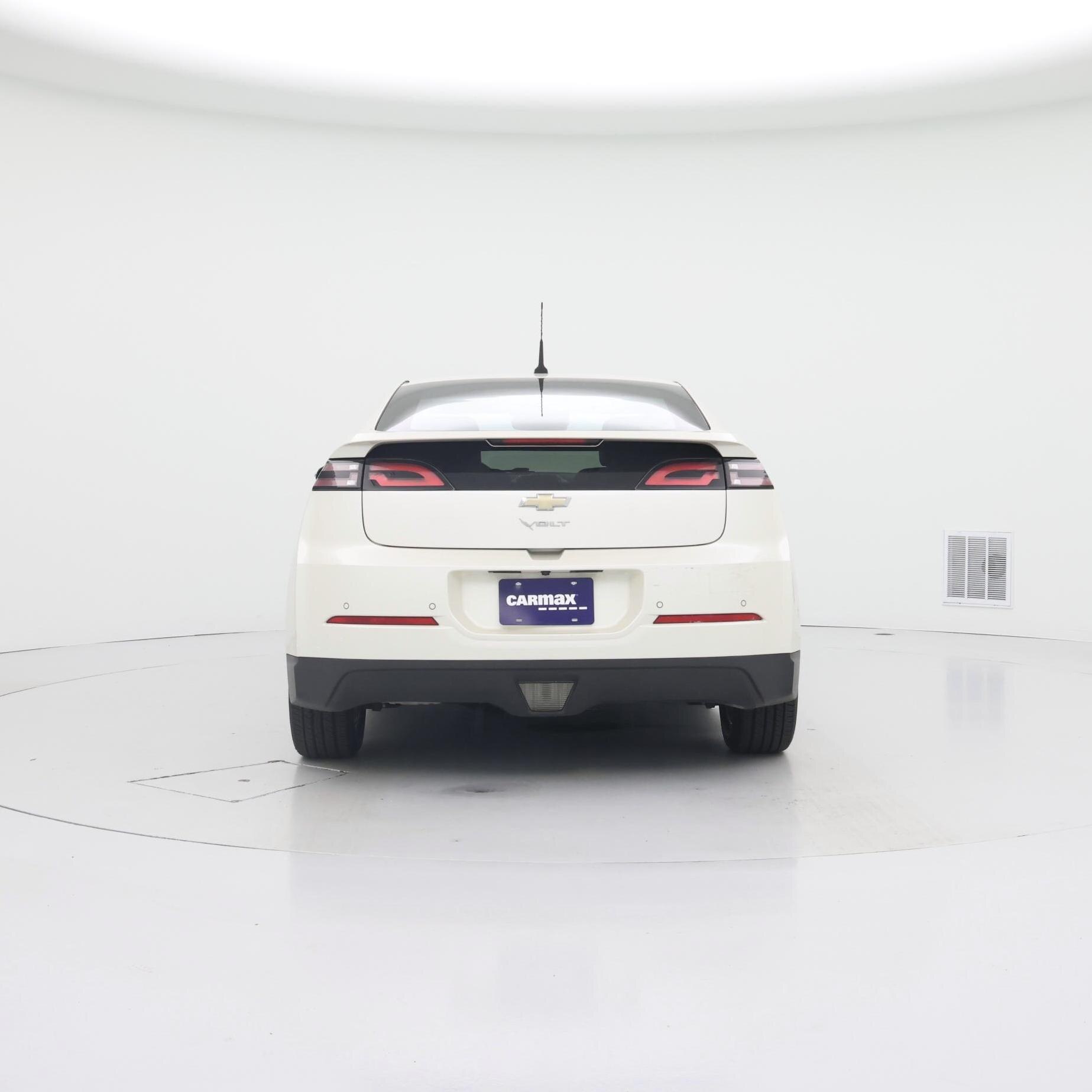 Thumbnail: 2014 Chevrolet Volt - 6