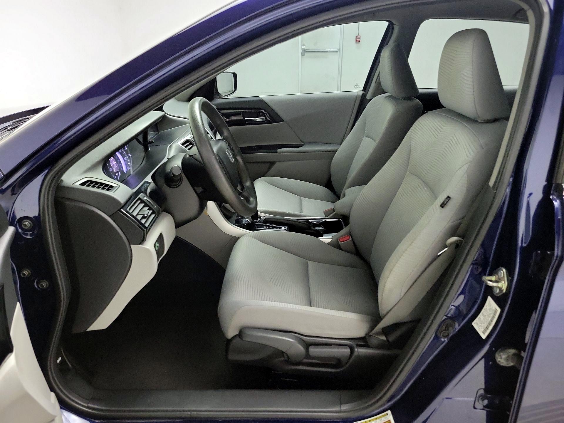 Thumbnail: 2017 Honda Accord - 11