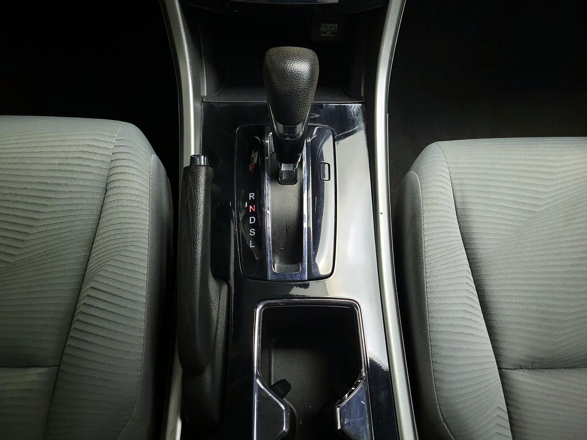 Thumbnail: 2017 Honda Accord - 17