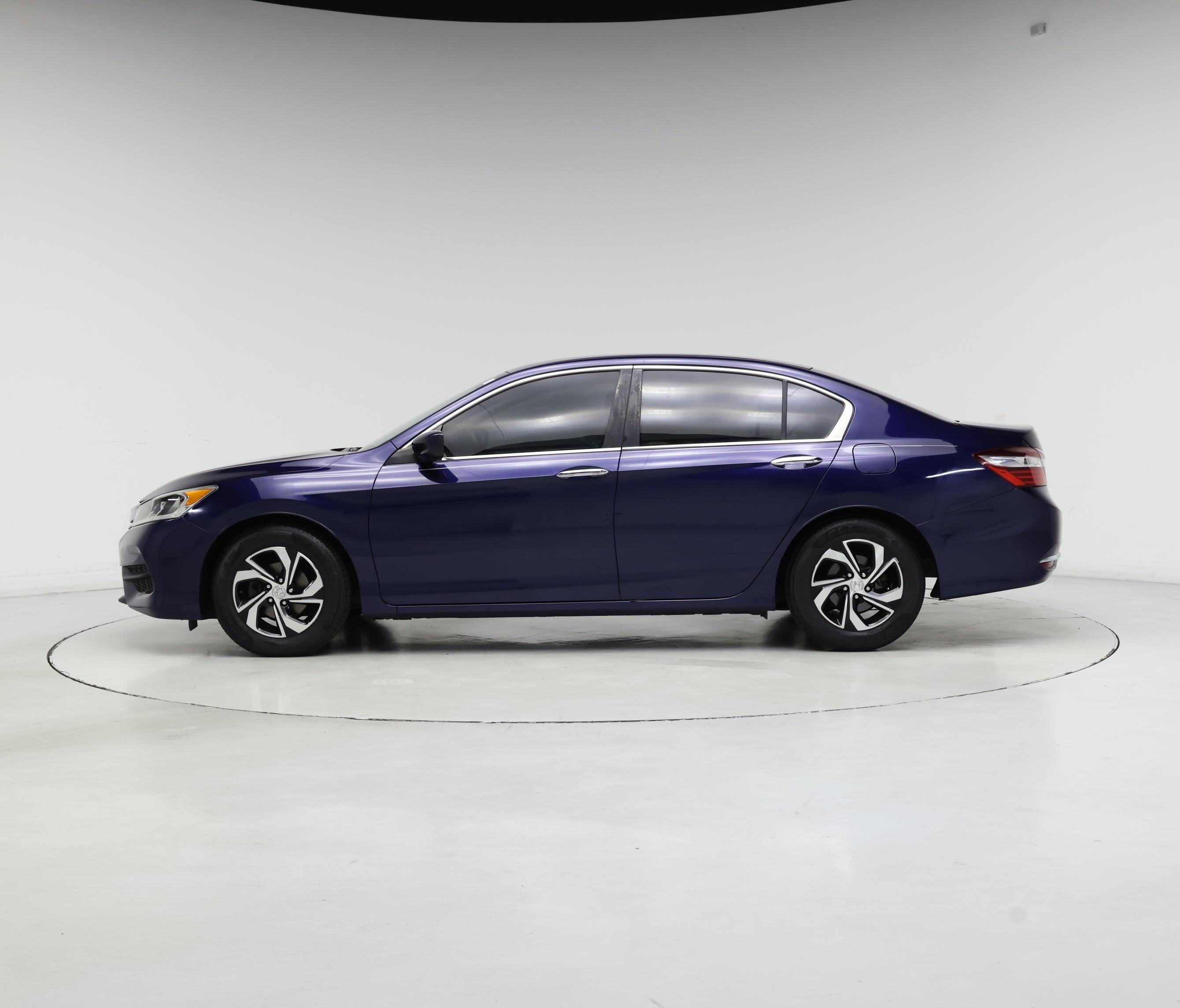 Thumbnail: 2017 Honda Accord - 3