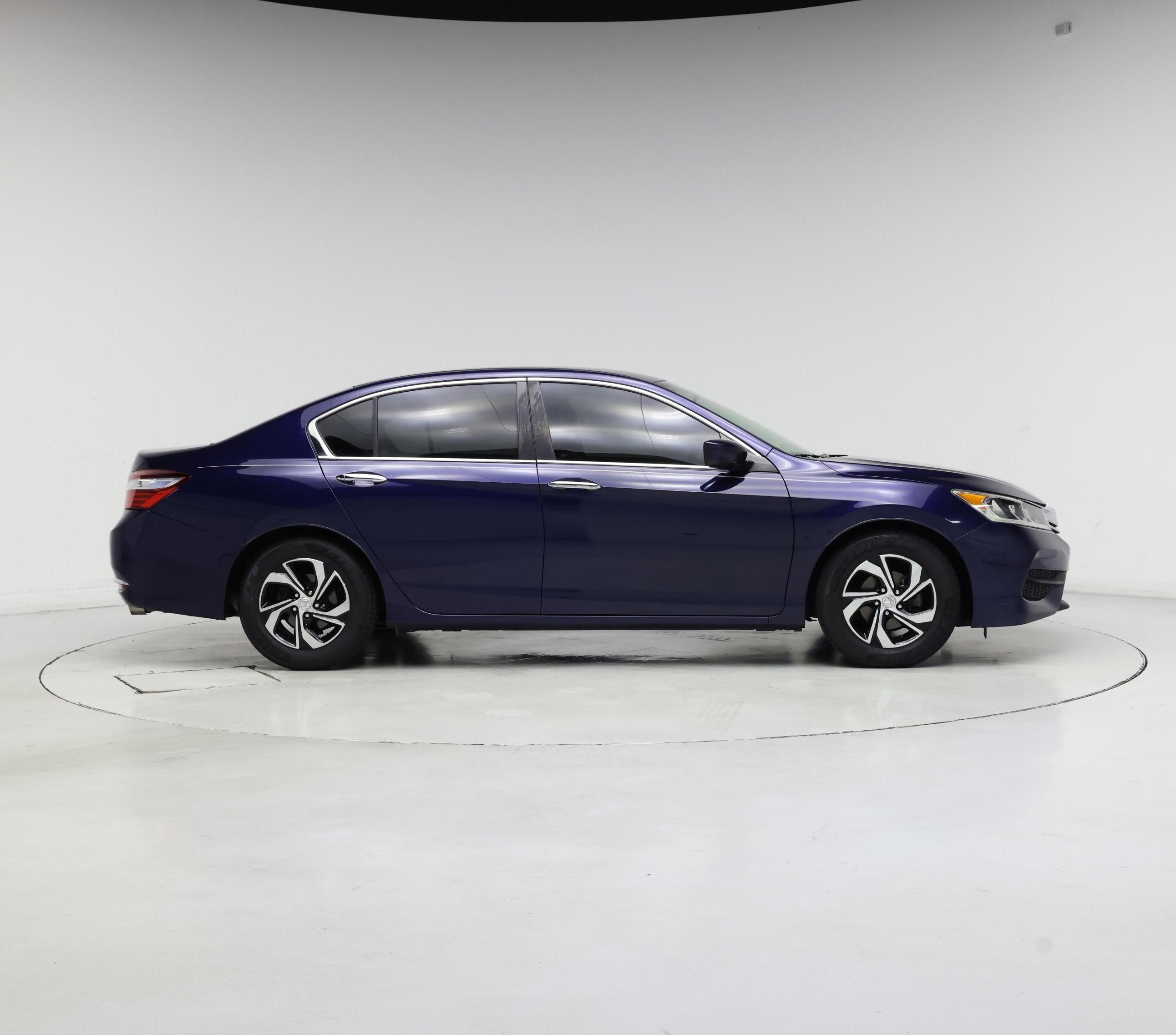 Thumbnail: 2017 Honda Accord - 7