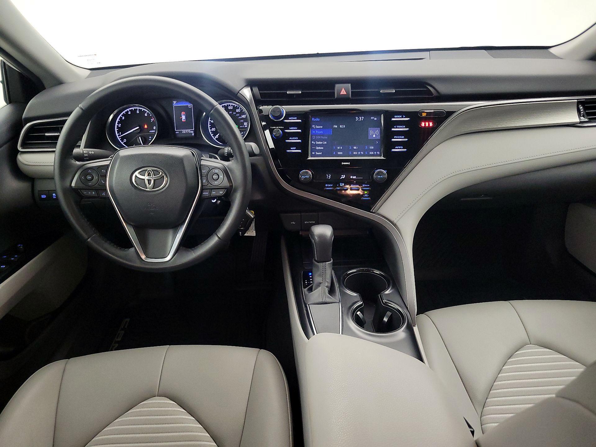 Thumbnail: 2020 Toyota Camry - 9